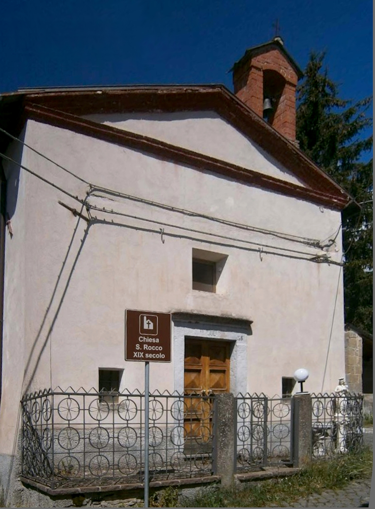 Chiesa di San Rocco (chiesa, sussidiaria) - Capitignano (AQ)  (XVIII; XXI)