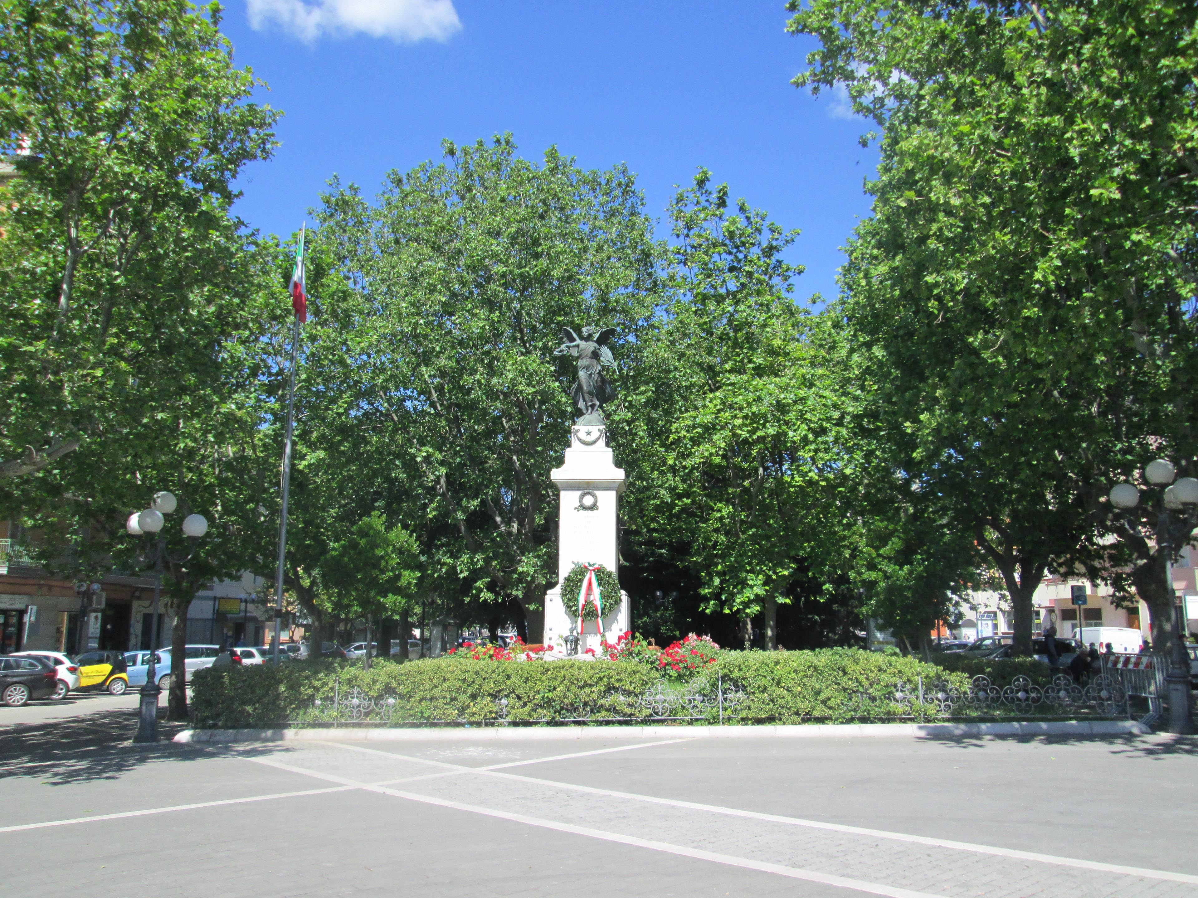 parco, commemorativo/ ai caduti della prima e seconda guerra mondiale, Parco della Rimembranza di San Giovanni Rotondo di De Luca Luigi (XX, XX, XX)