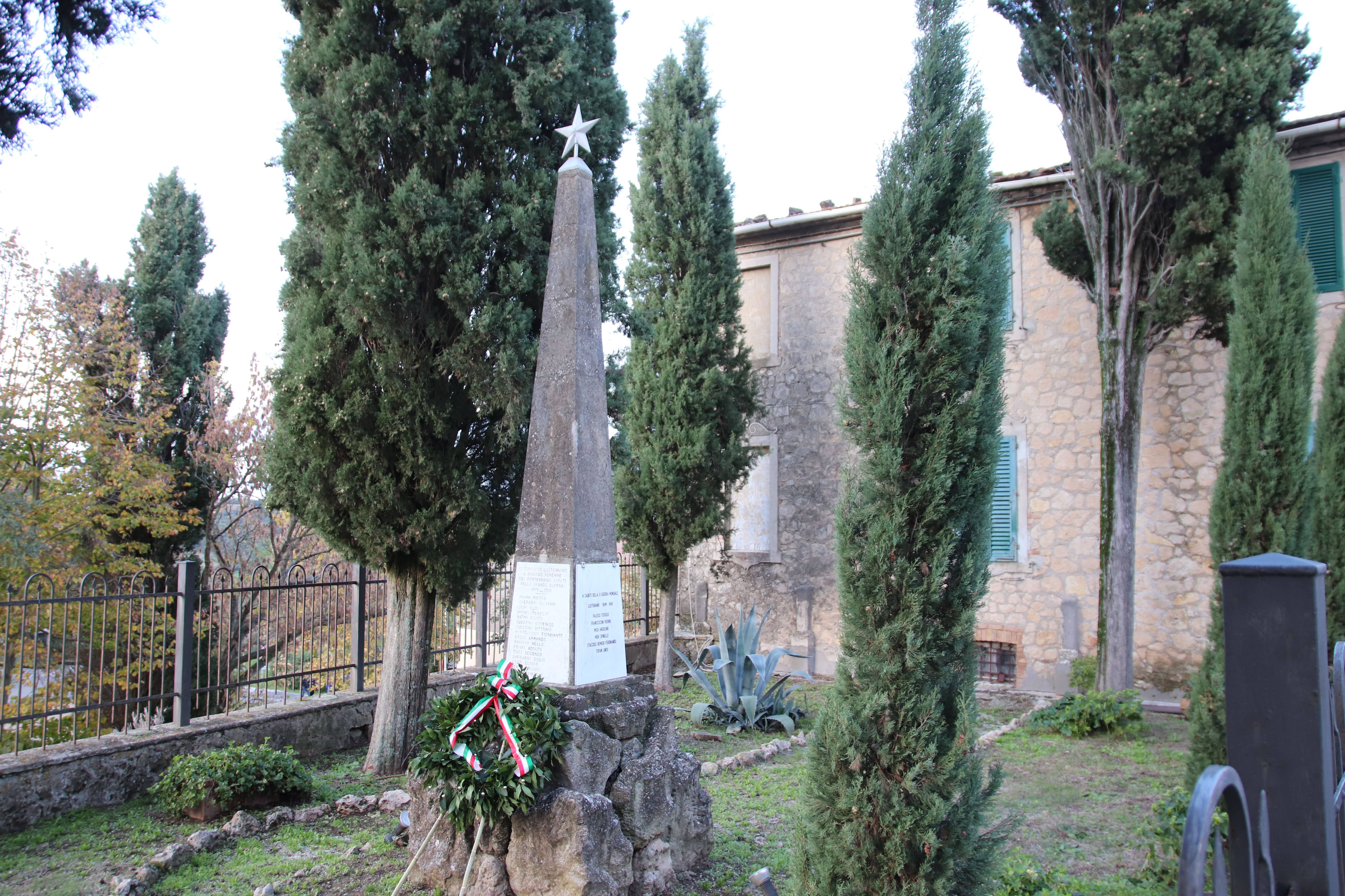 parco, commemorativo/ ai caduti della prima guerra mondiale, Parco della Rimembranza di Lustignano (XX)