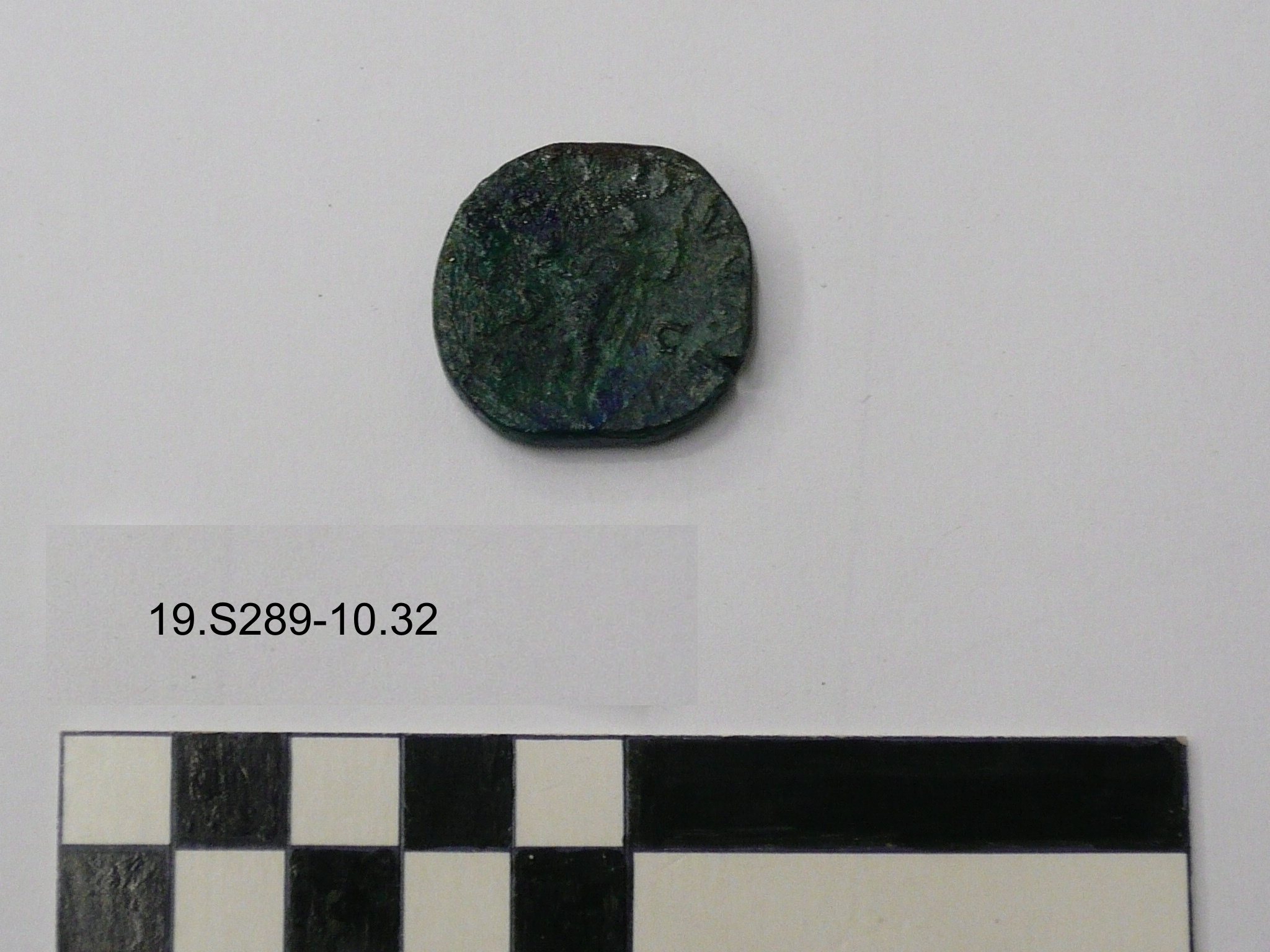 SINGOLO OGGETTO/ moneta, 