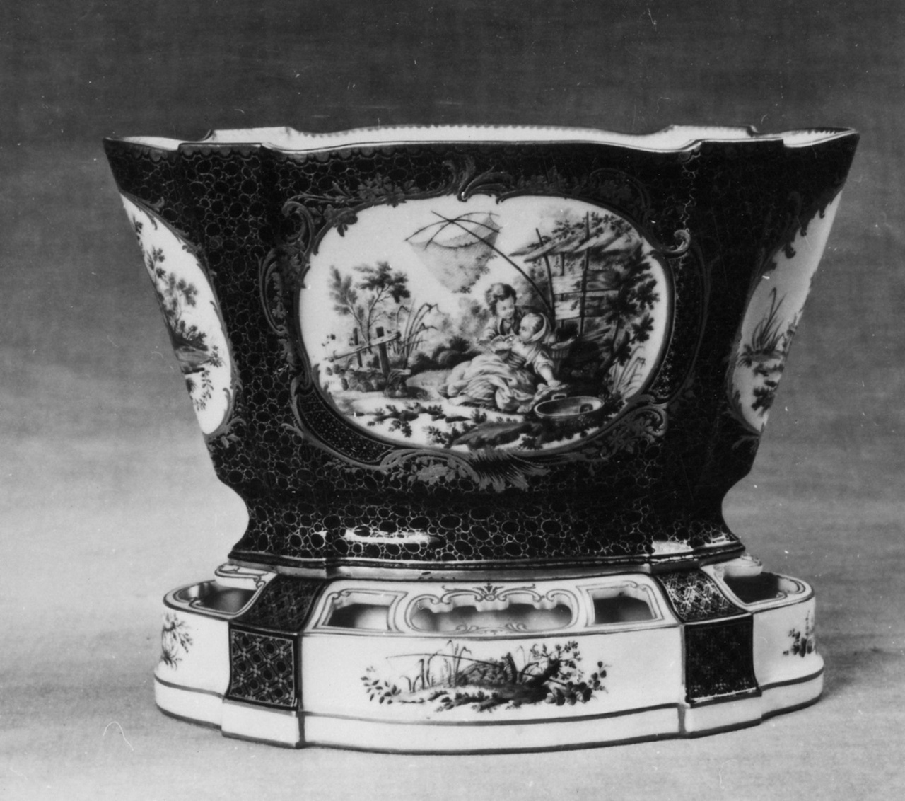 vaso da fiori - manifattura di Sèvres (XVIII)