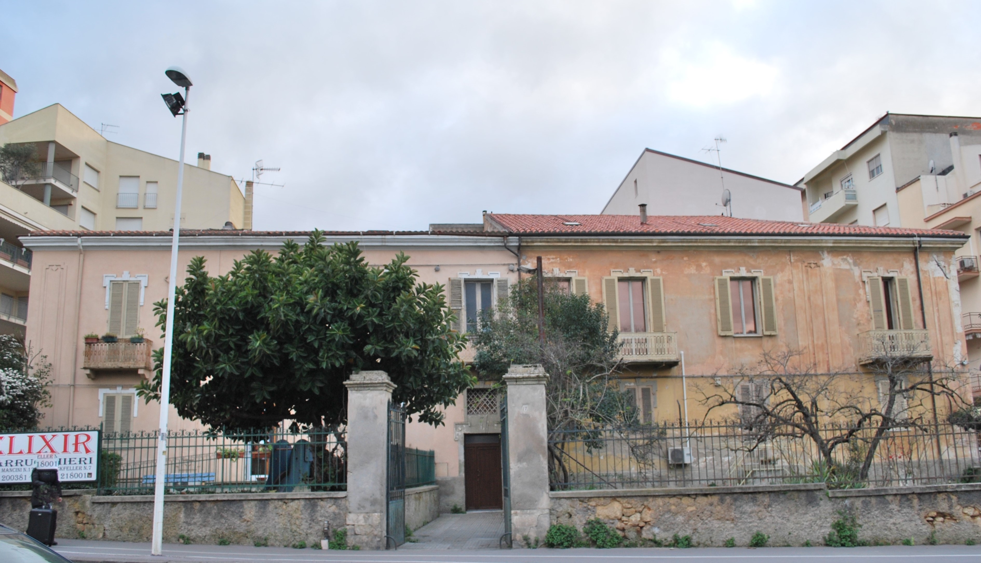 Casa Porcellana (palazzo, residenziale) - Sassari (SS) 