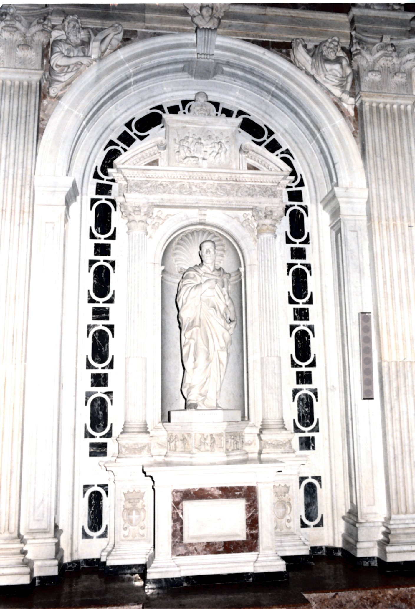 altare - a muro di Renato Maino Mazzacurati - ambito messinese (metà XX)