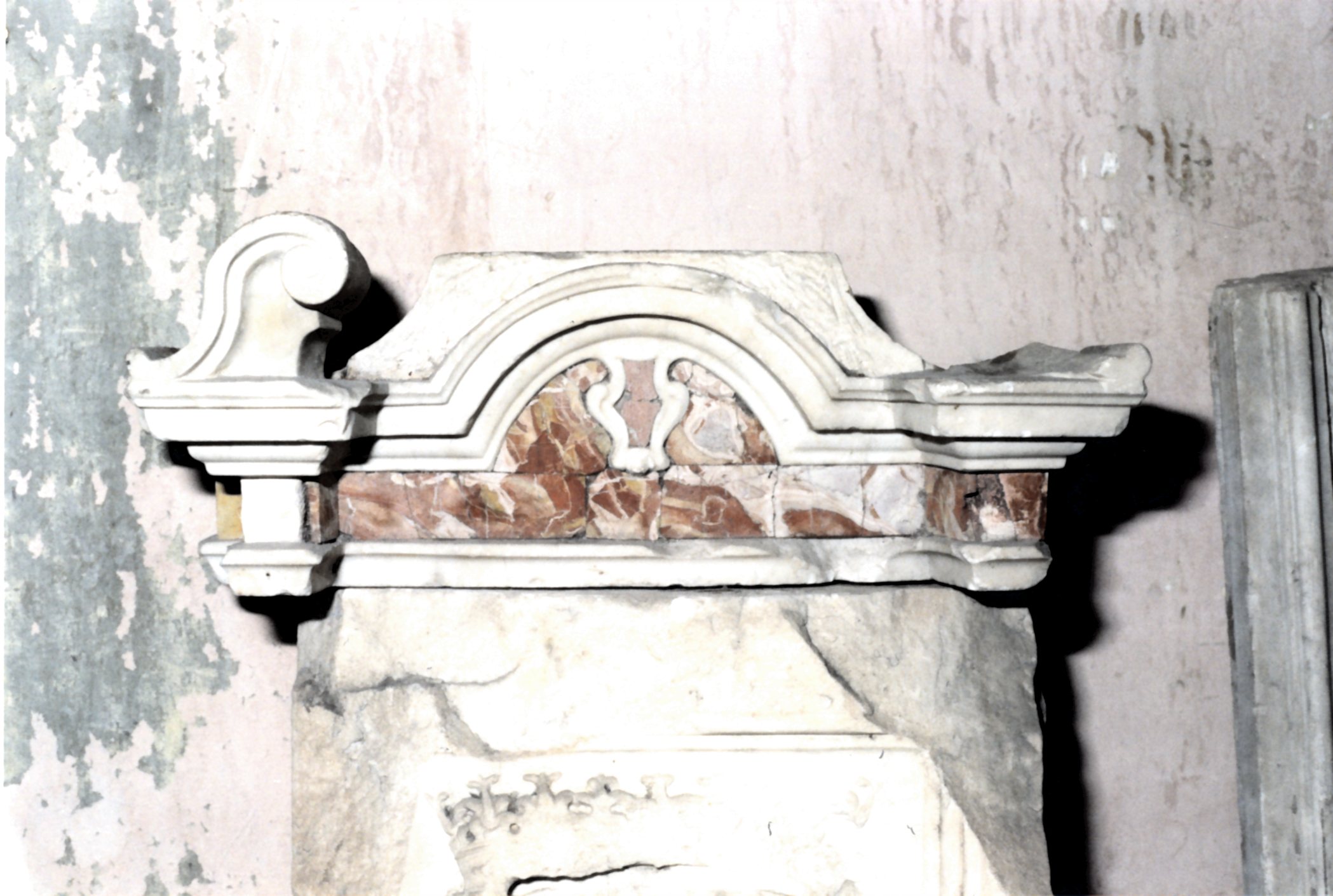 mostra di tabernacolo a muro, frammento - ambito messinese (XVIII)