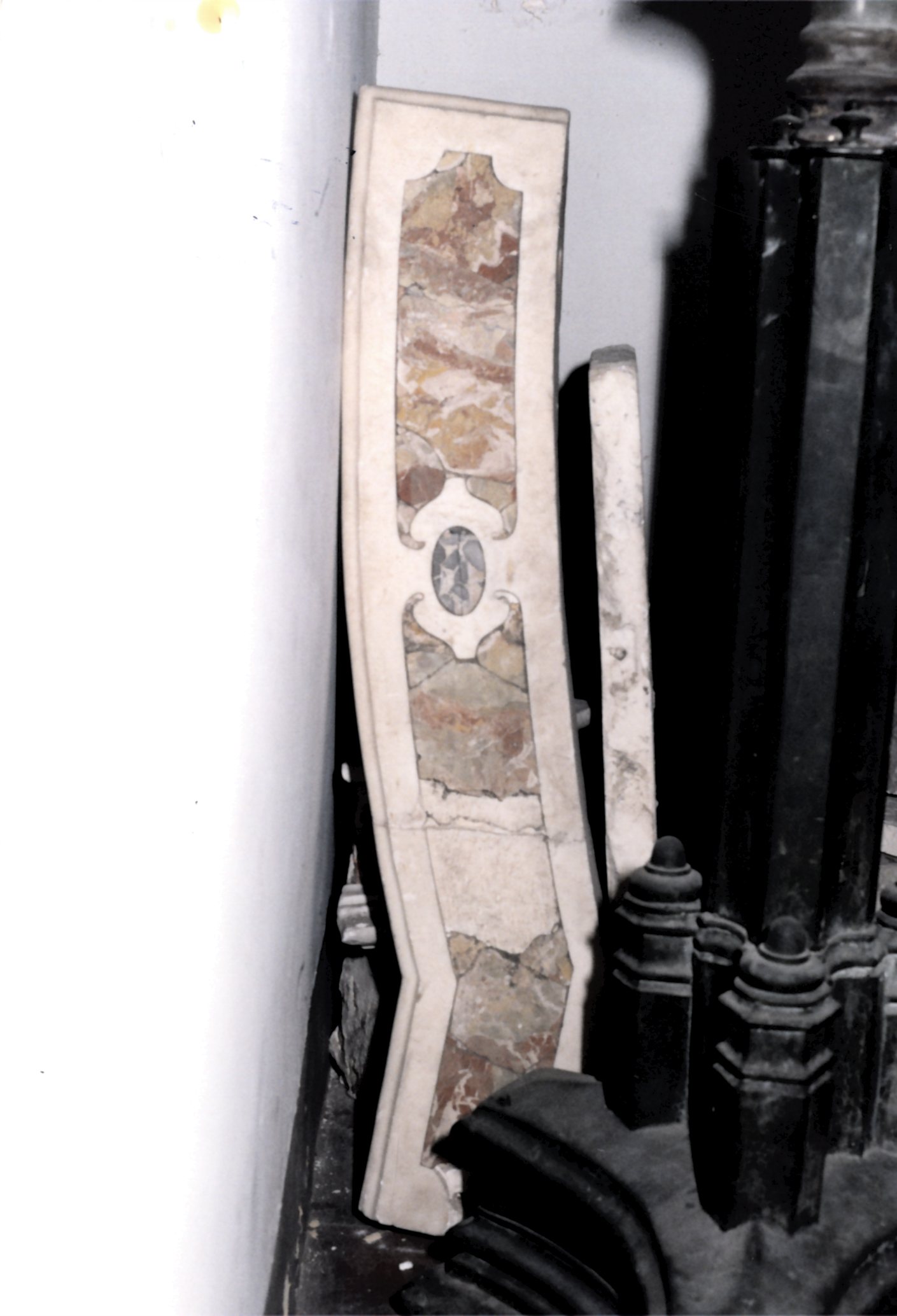 decorazione plastico-architettonica, frammento - ambito messinese (XVII)