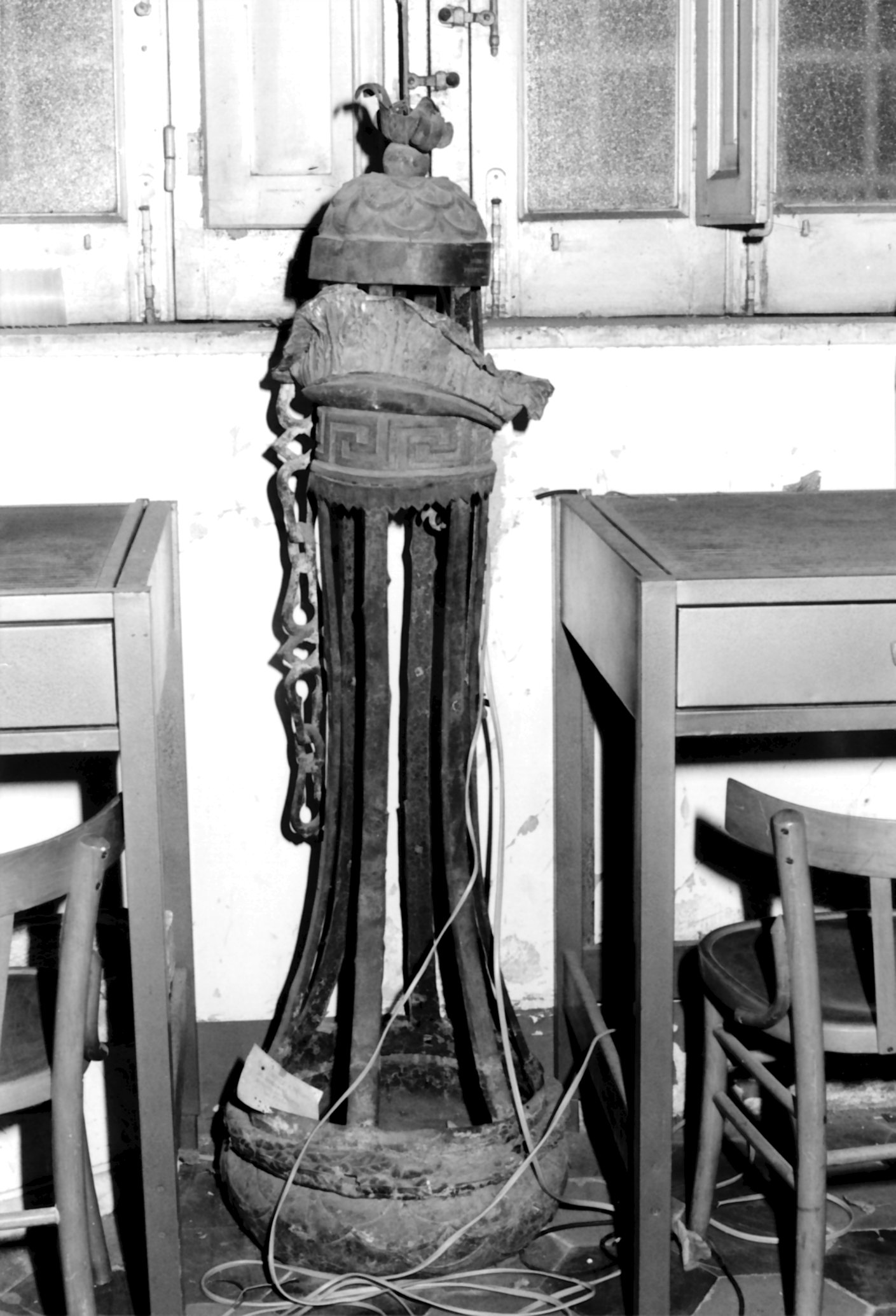 lampadario - ambito italiano (primo quarto XIX)