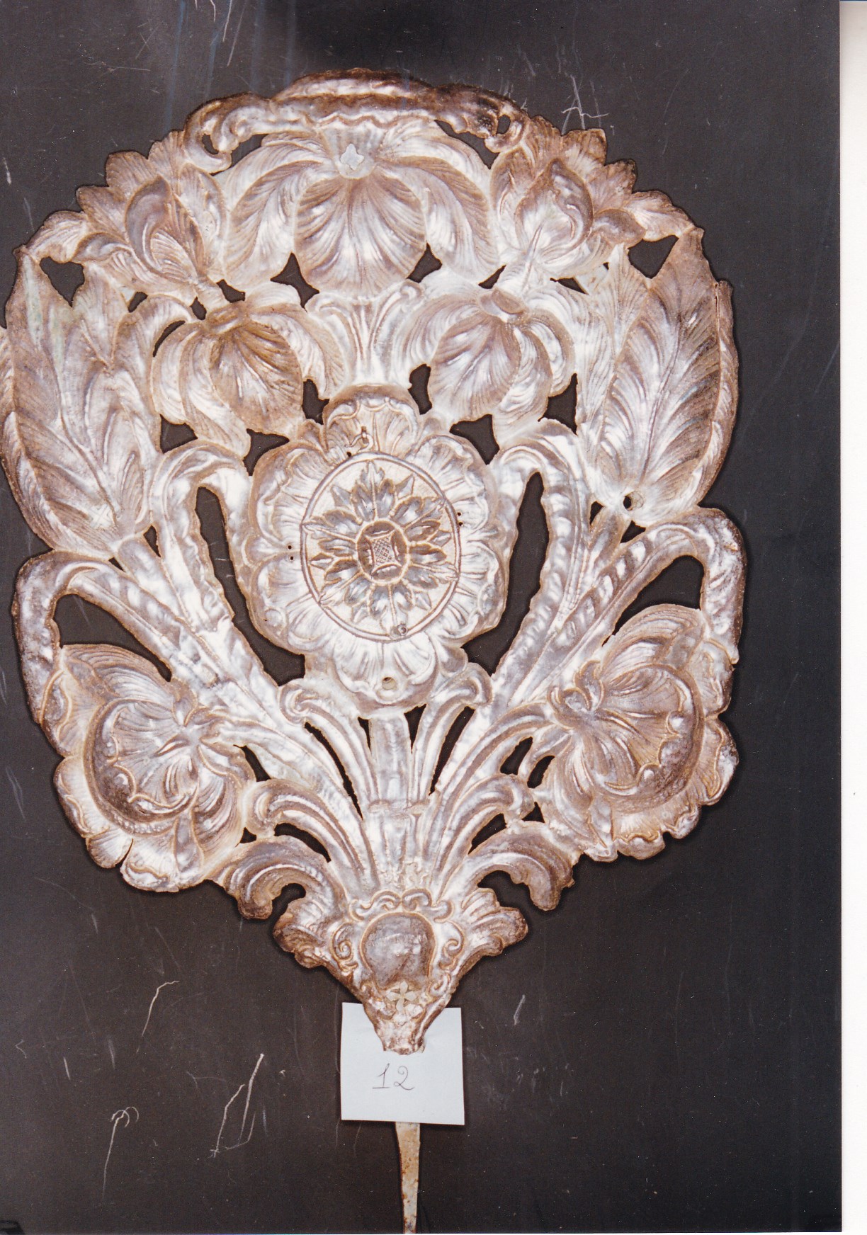 reliquiario fitomorfo, elemento d'insieme - bottega messinese (fine XVII)