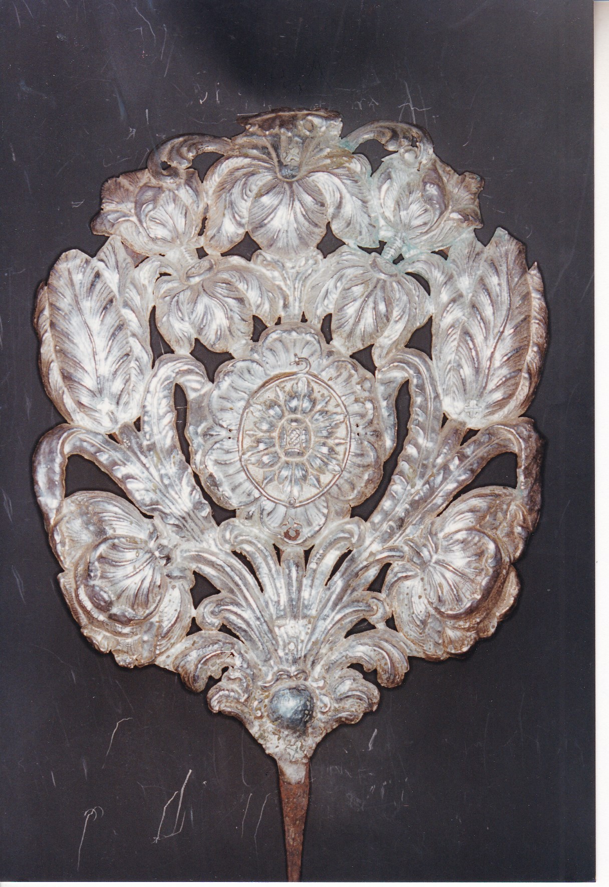 reliquiario fitomorfo, elemento d'insieme - bottega messinese (fine XVII)