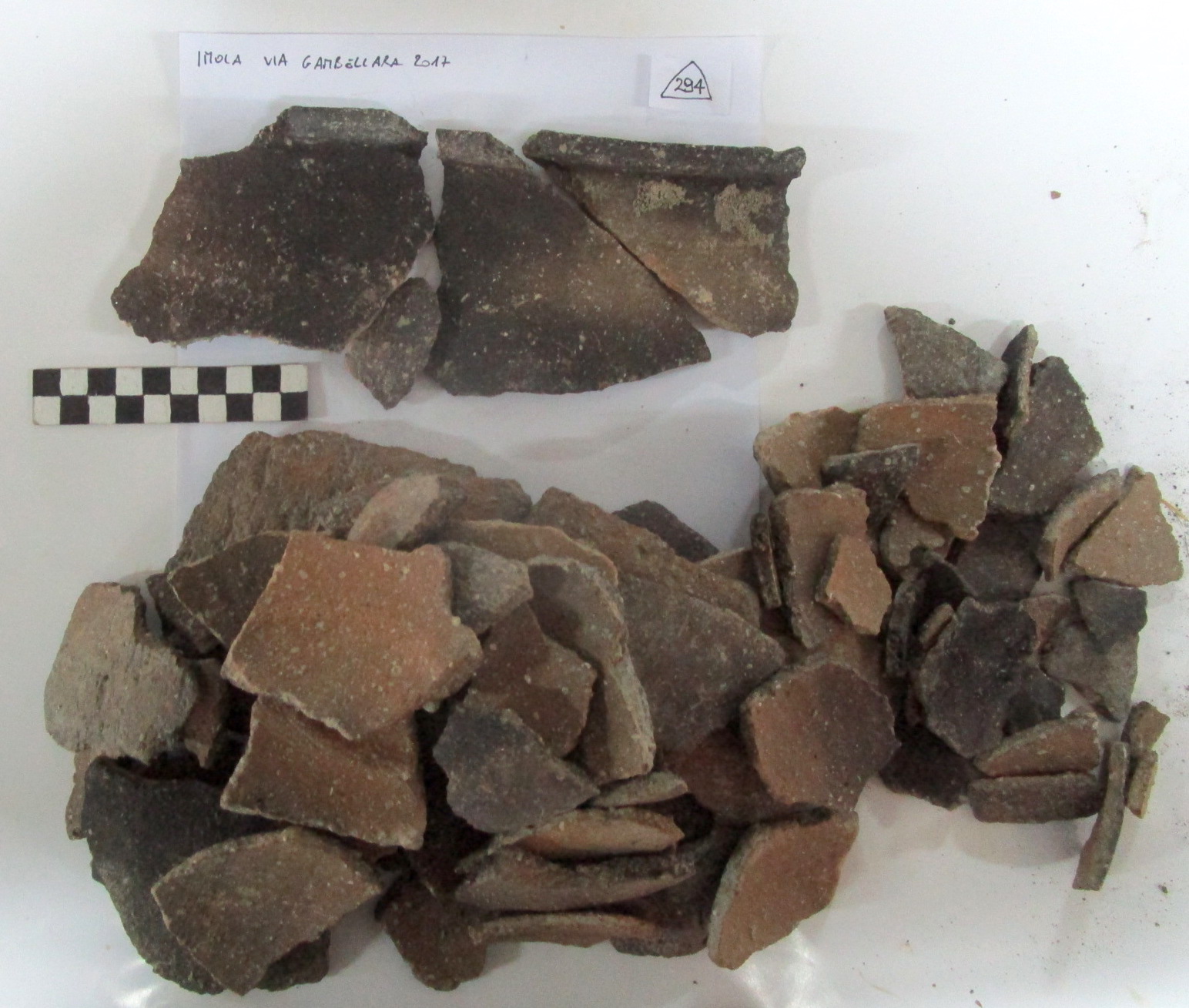 SINGOLO OGGETTO/ olla, PERIODIZZAZIONI/ Storia/ Eta' antica/ Eta' romana/ Eta' romana imperiale