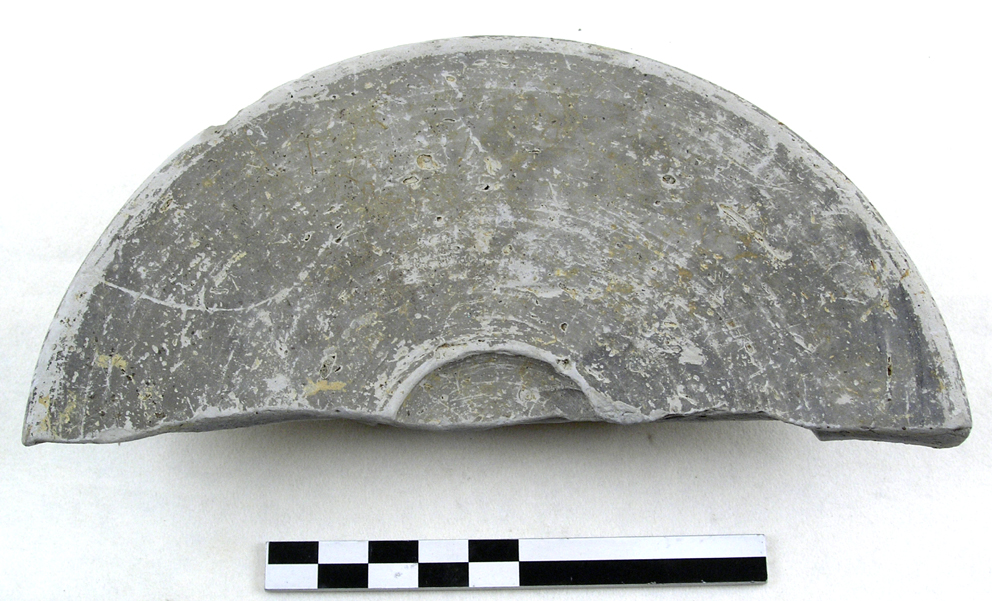 piatto - ambito etrusco-padano (IV a.C. metà-III a.C. inizio)