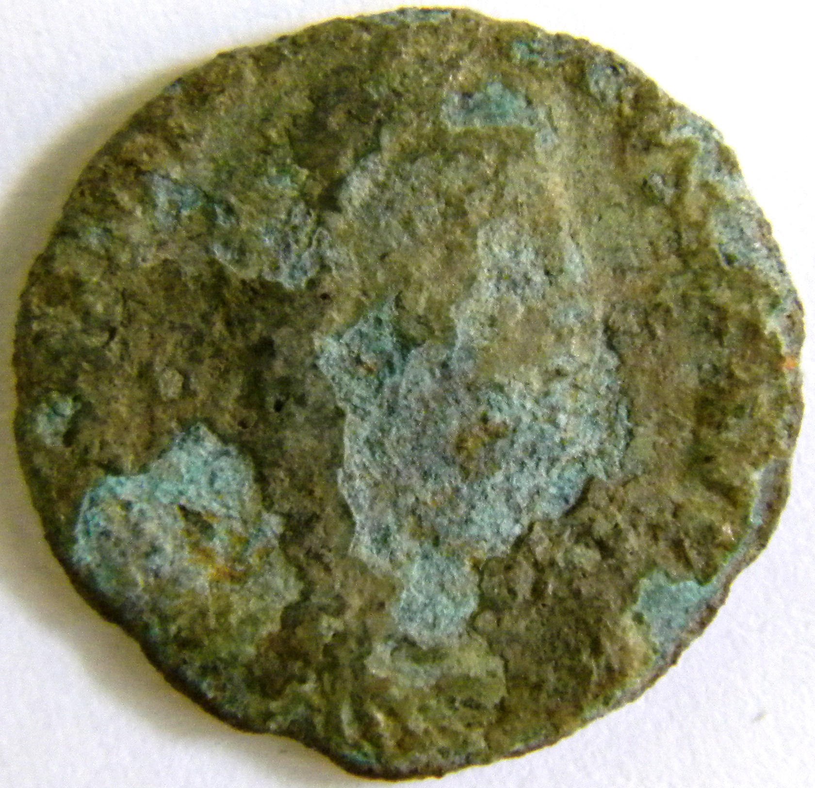 SINGOLO OGGETTO/ moneta, IV secolo d.C