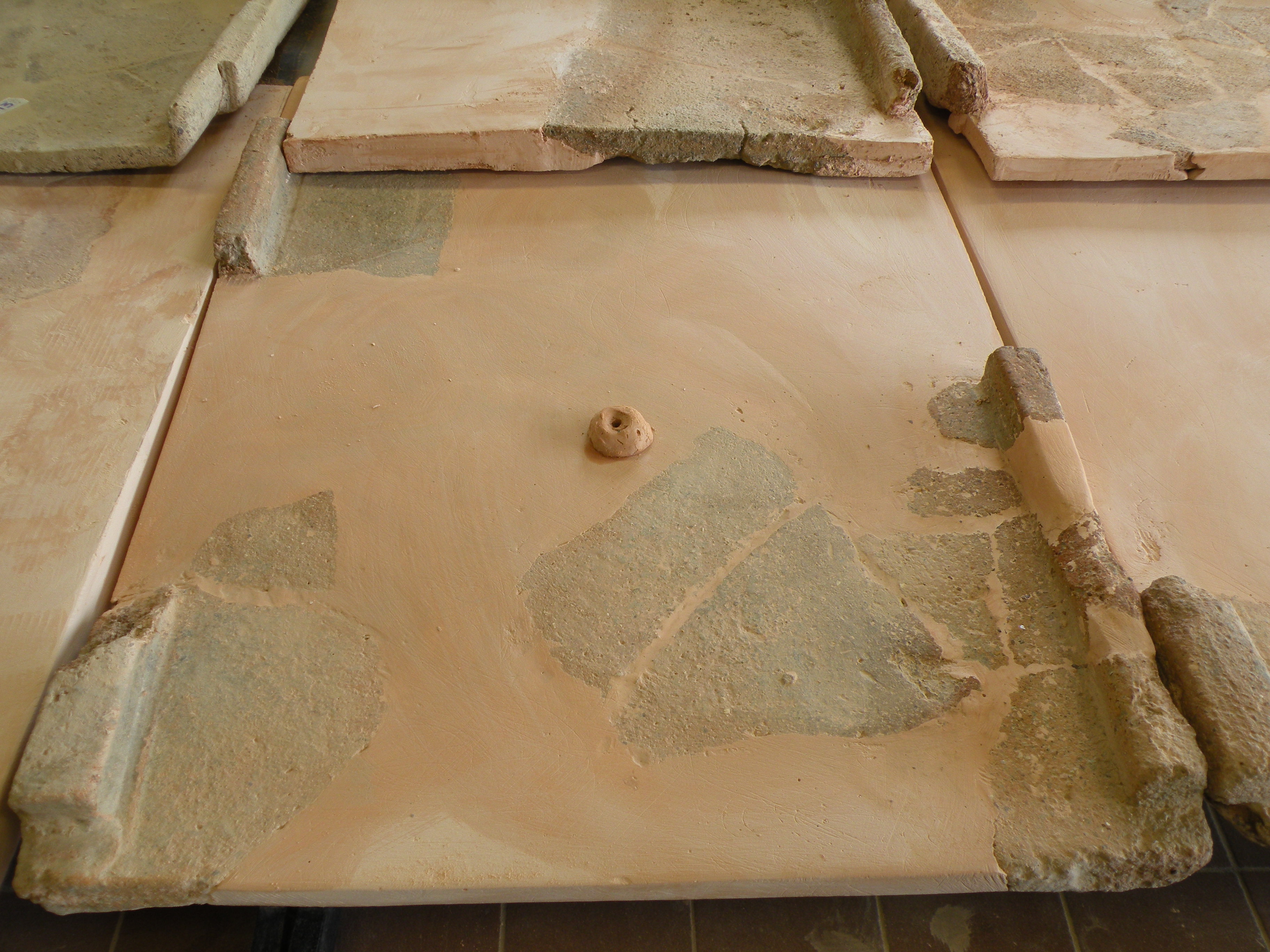 SINGOLO OGGETTO/ tegola, V sec. a. C