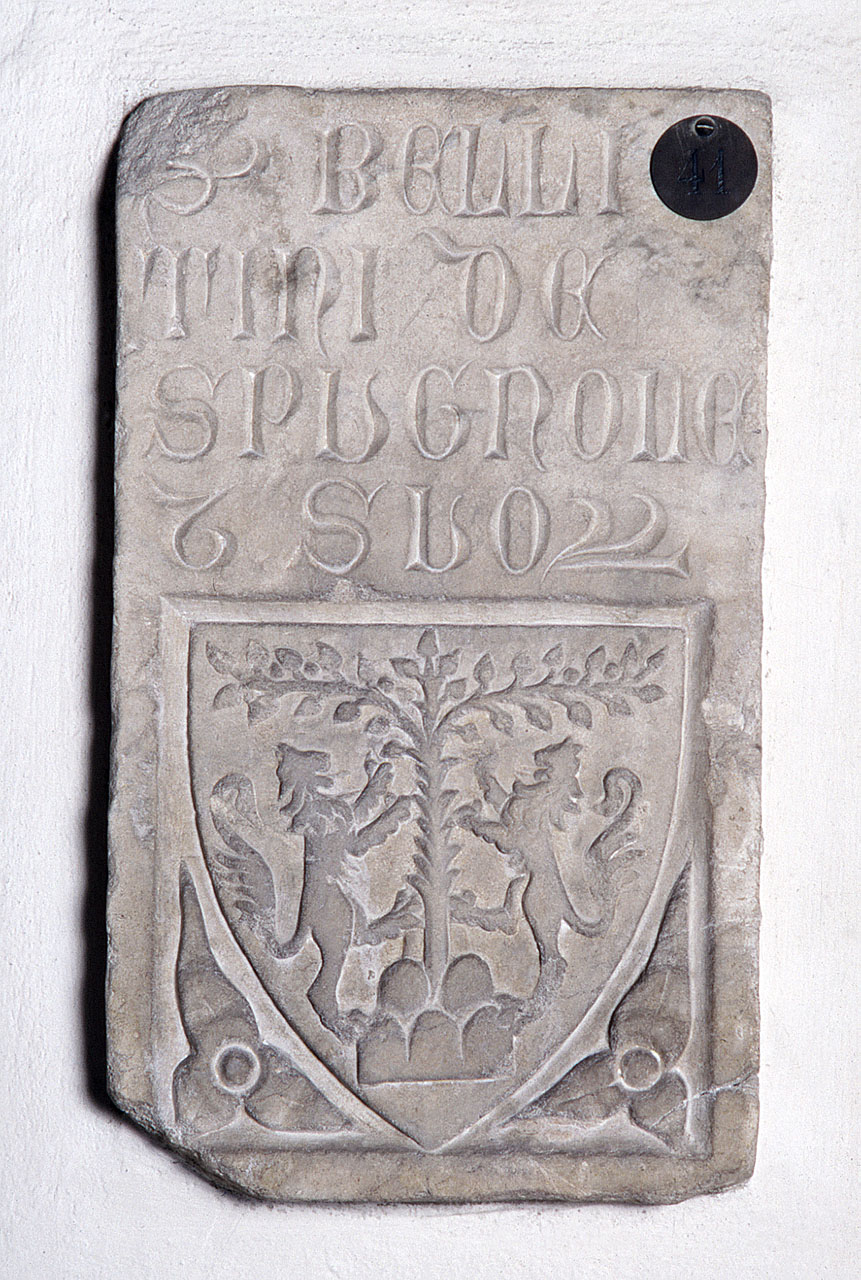 stemma gentilizio della famiglia Spugnole (lapide tombale) - manifattura toscana (prima metà sec. XIV)