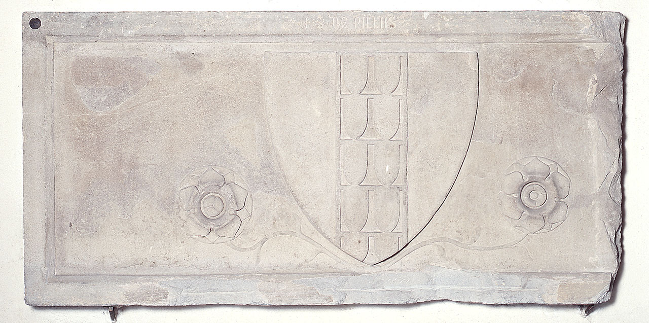 stemma della famiglia Pilli (lapide tombale) - manifattura toscana (seconda metà sec. XIV)