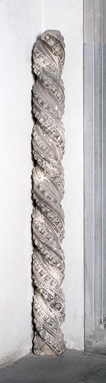 colonnina tortile, frammento - manifattura fiorentina (secc. XIV/ XV)