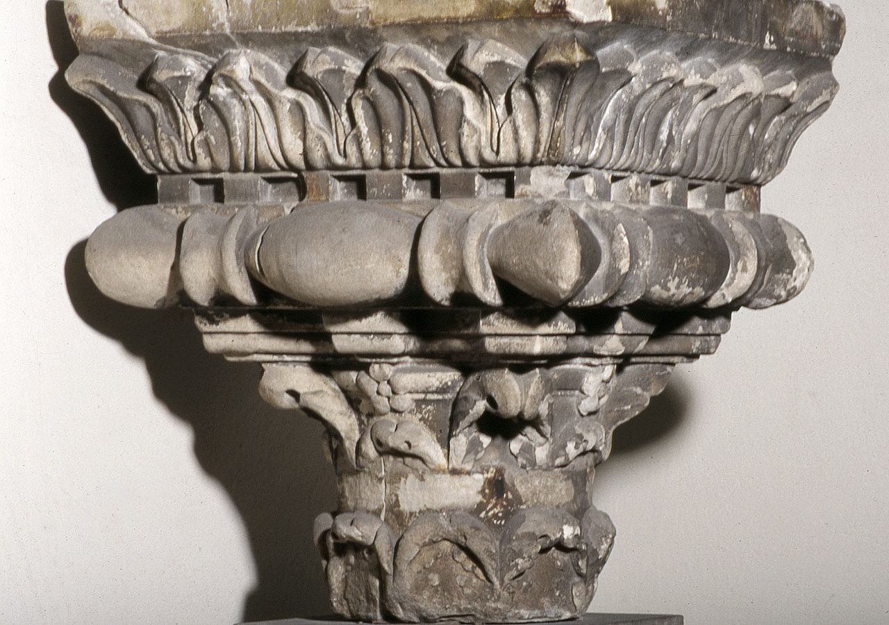 capitello - manifattura fiorentina (prima metà sec. XV)