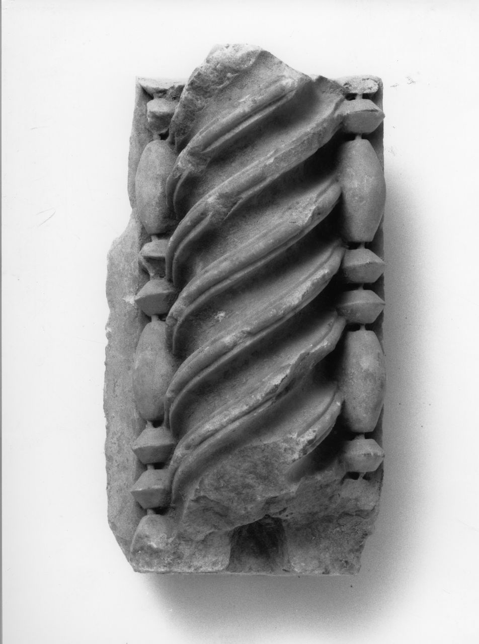 portale, frammento - manifattura toscana (seconda metà sec. XIV)