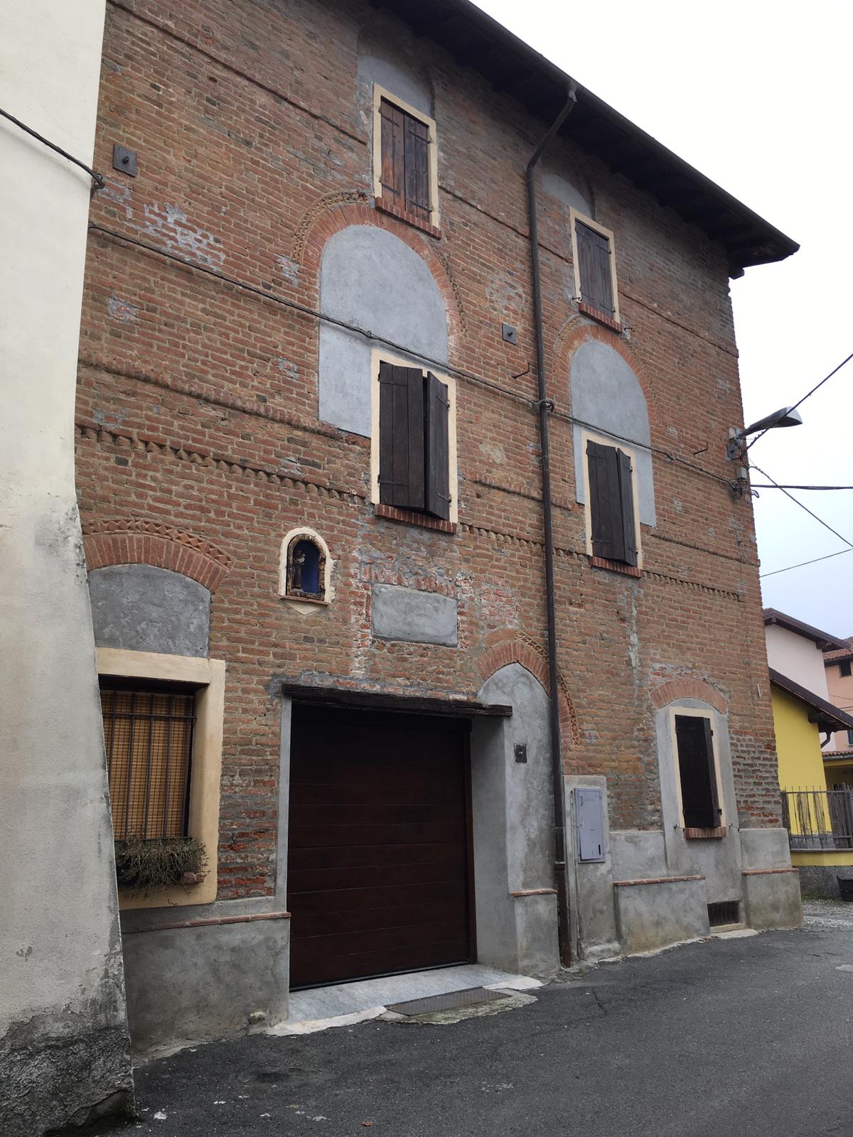 casa (casa, privata) - Capriata d'Orba (AL)  (XV)