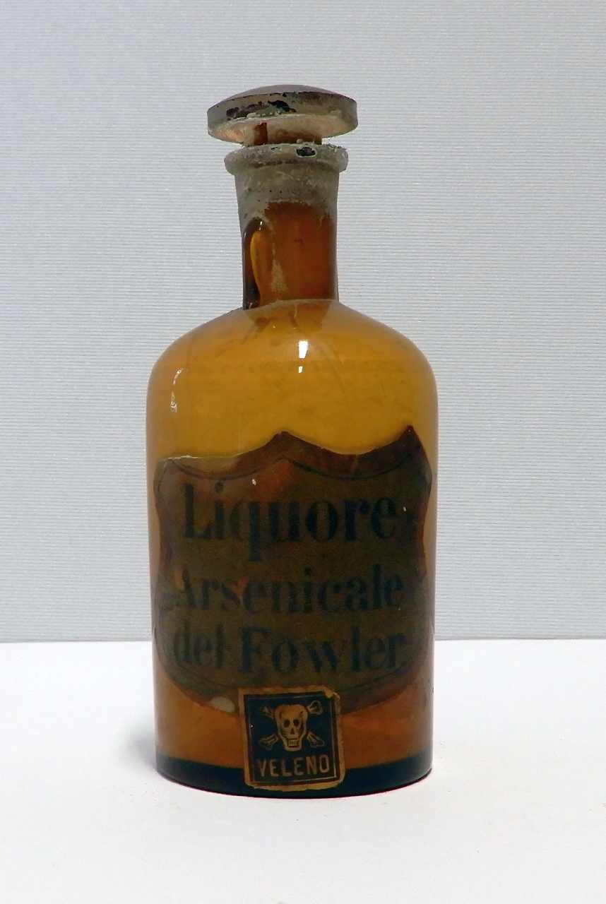 preparato farmaceutico di Farmacia e Laboratorio chimico farmaceutico Giovanni Parenti Siena (terzo quarto XX)