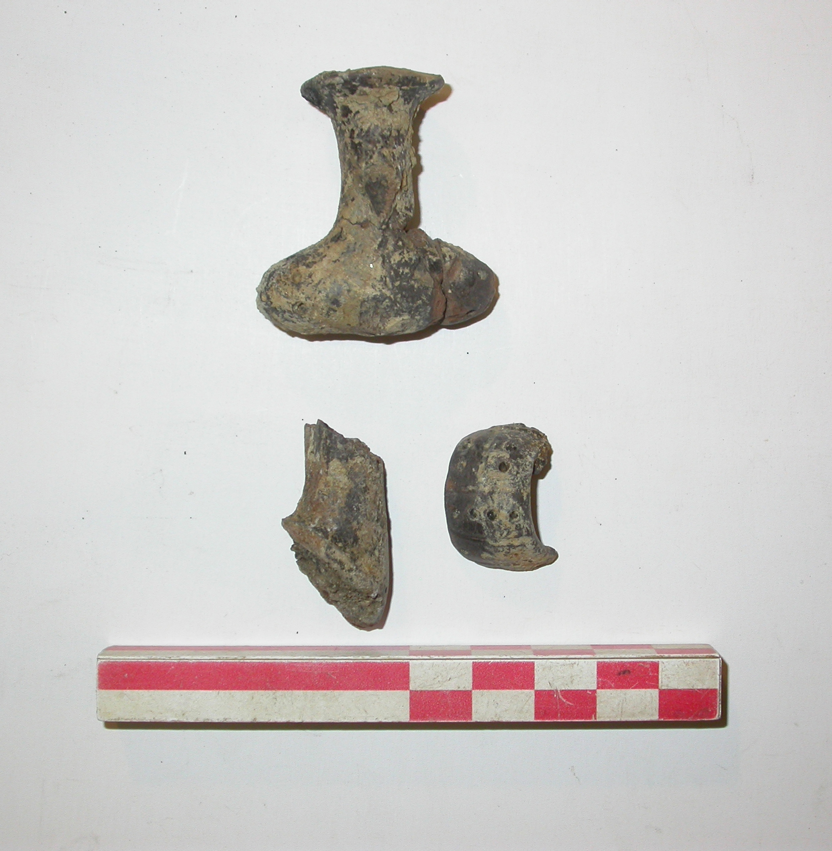 SINGOLO OGGETTO/ tazza, PERIODIZZAZIONI/ Protostoria/ Eta' del Ferro/ Prima eta' del Ferro