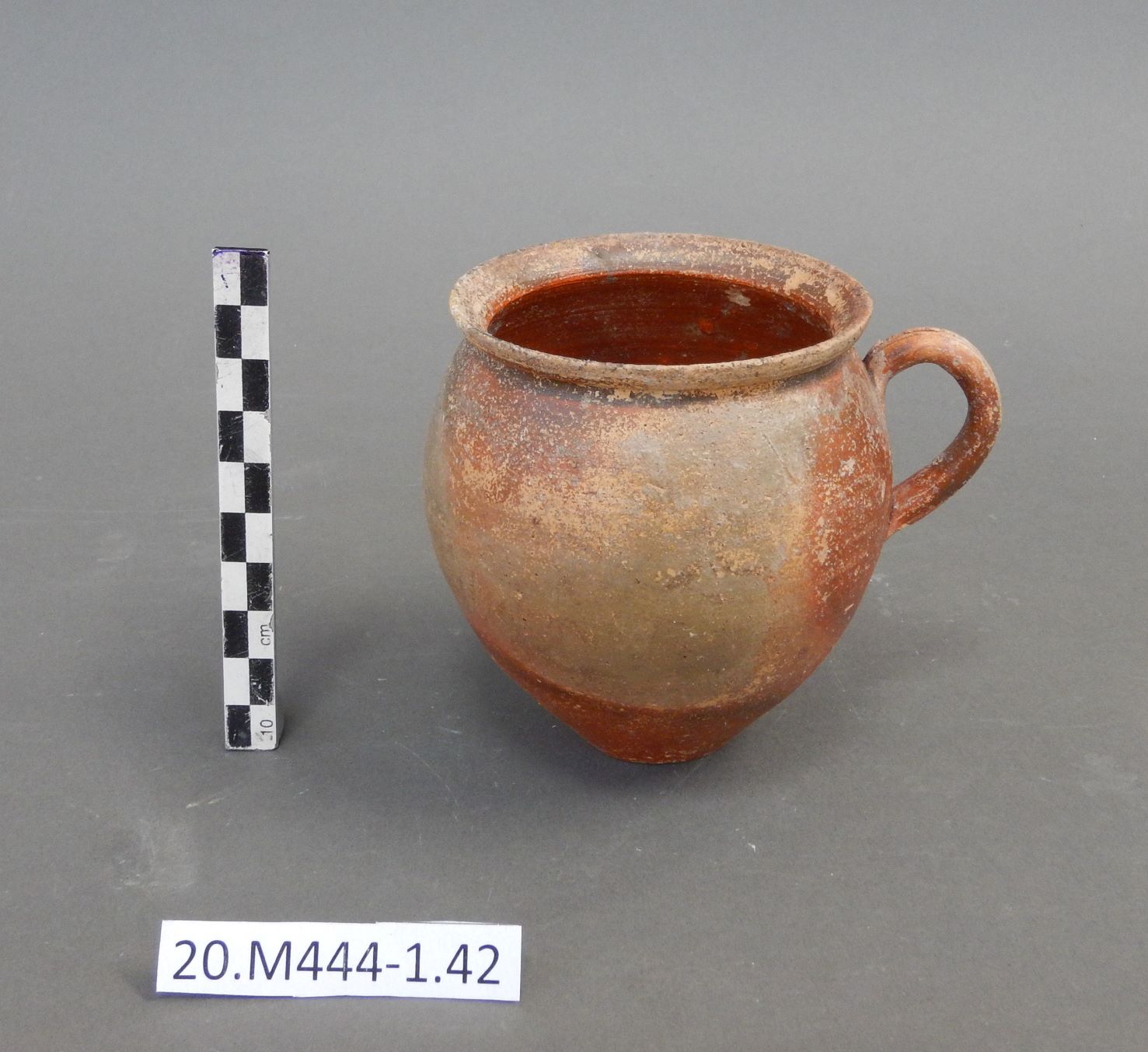 SINGOLO OGGETTO/ boccale, SECOLI/ I