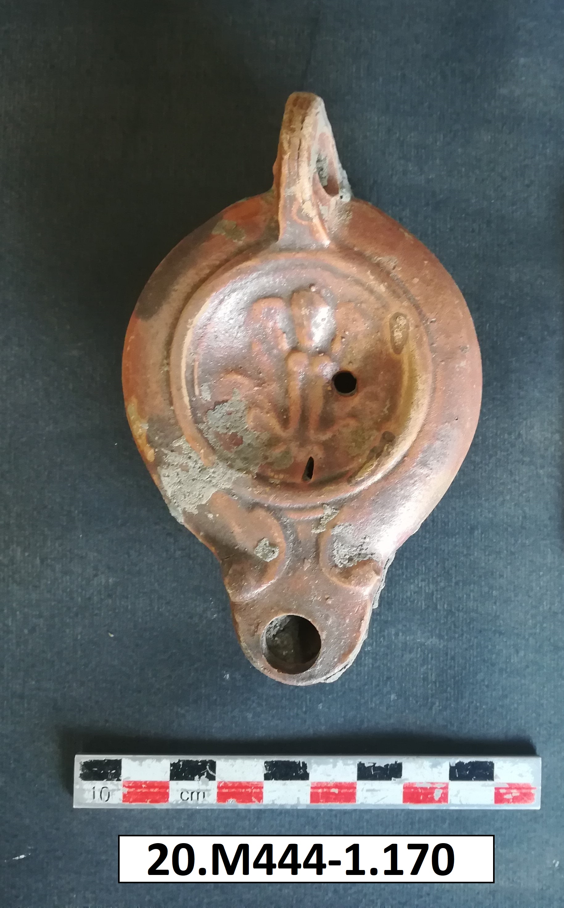 SINGOLO OGGETTO/ lucerna, SECOLI/ I