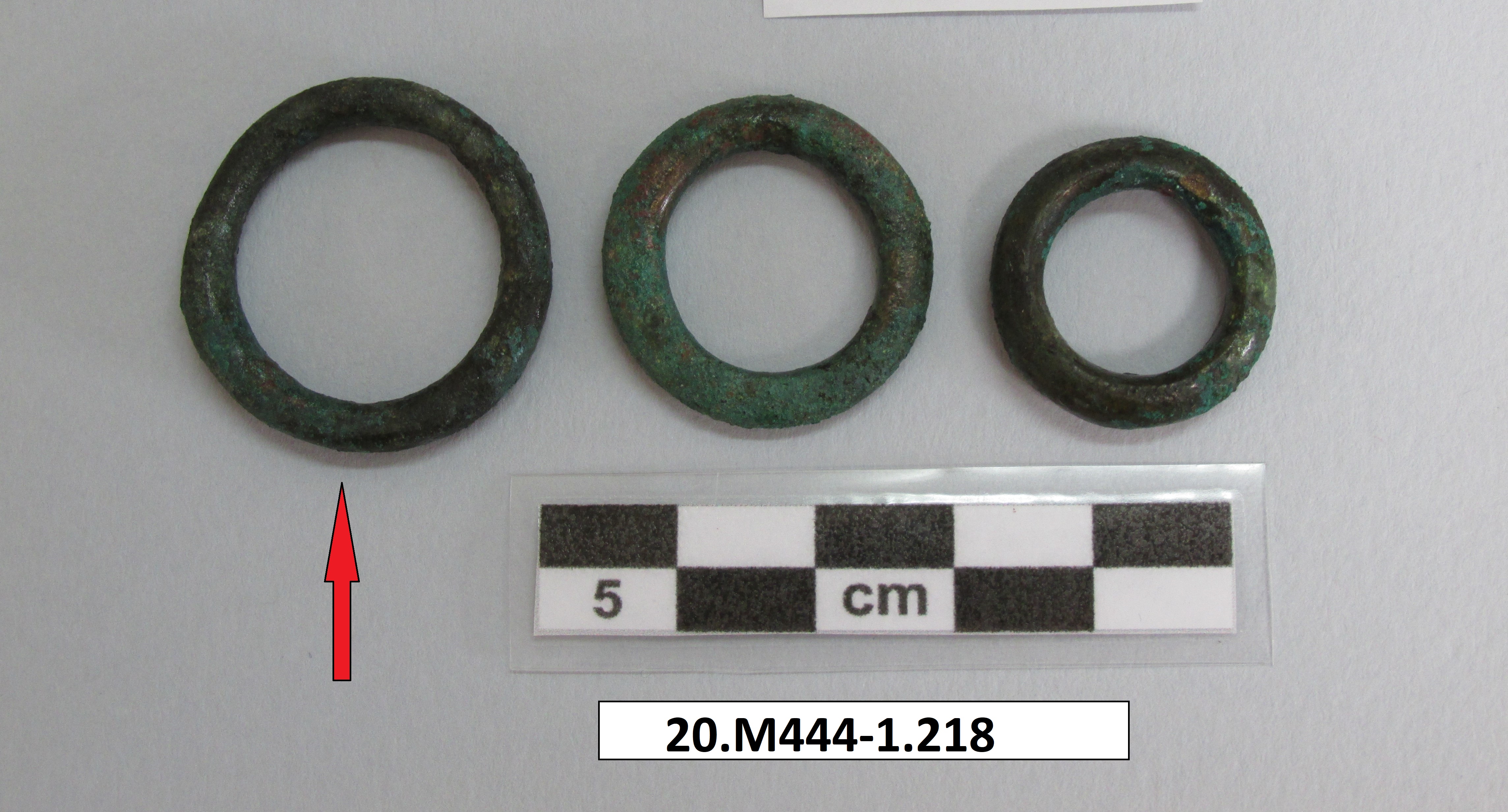 SINGOLO OGGETTO/ anello, SECOLI/ I