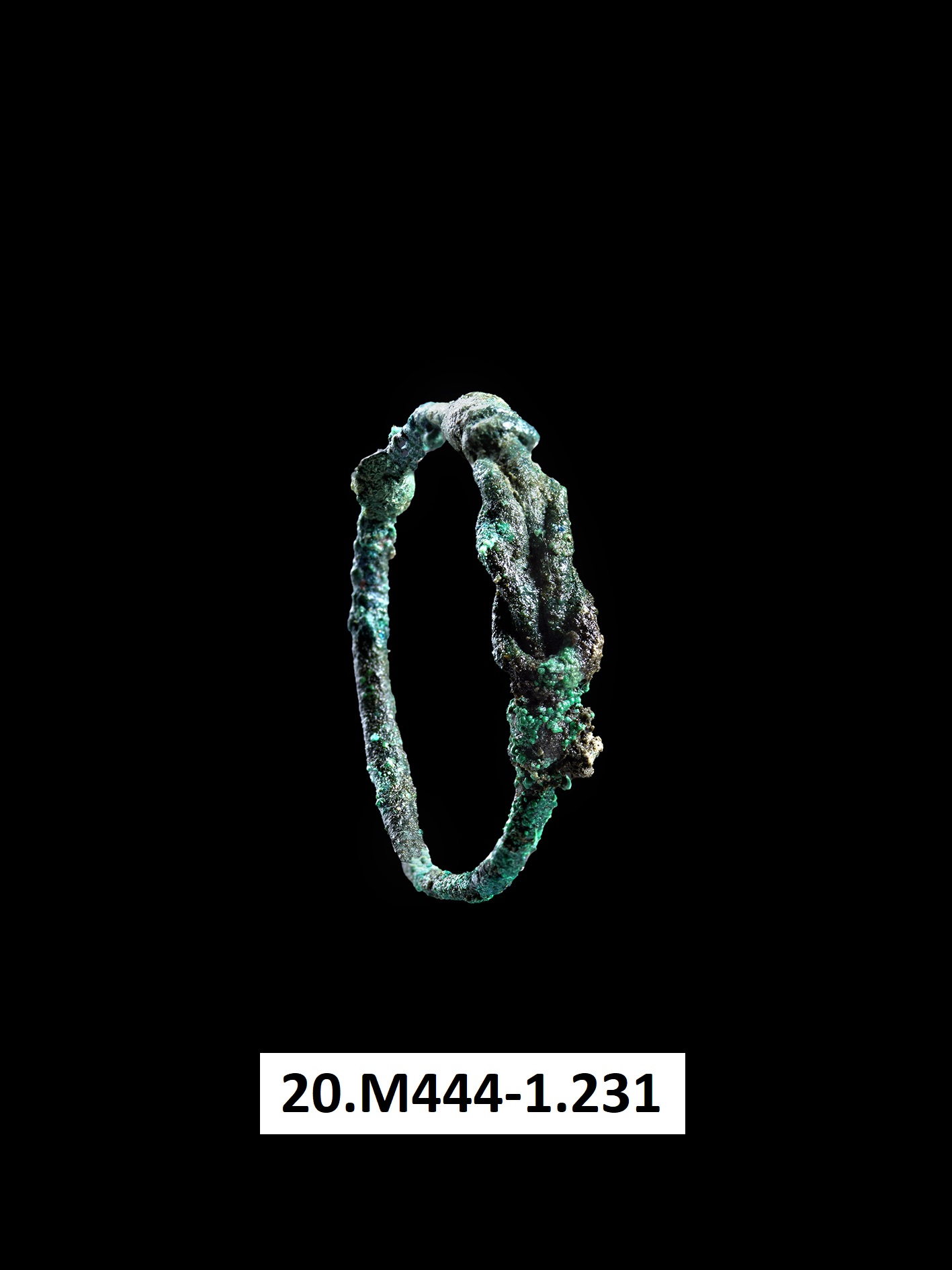 SINGOLO OGGETTO/ orecchino, SECOLI/ I