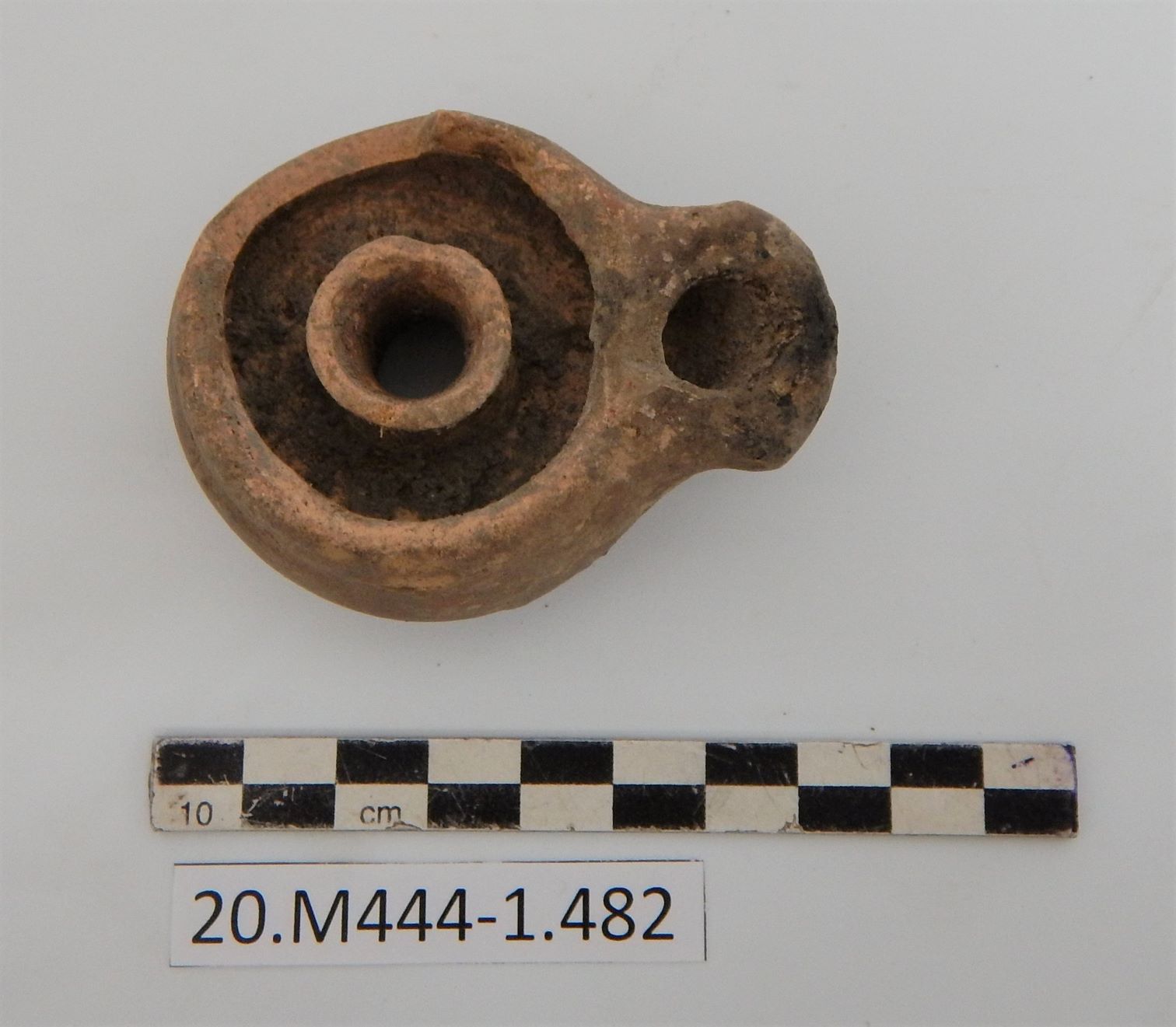 SINGOLO OGGETTO/ lucerna, SECOLI/ I