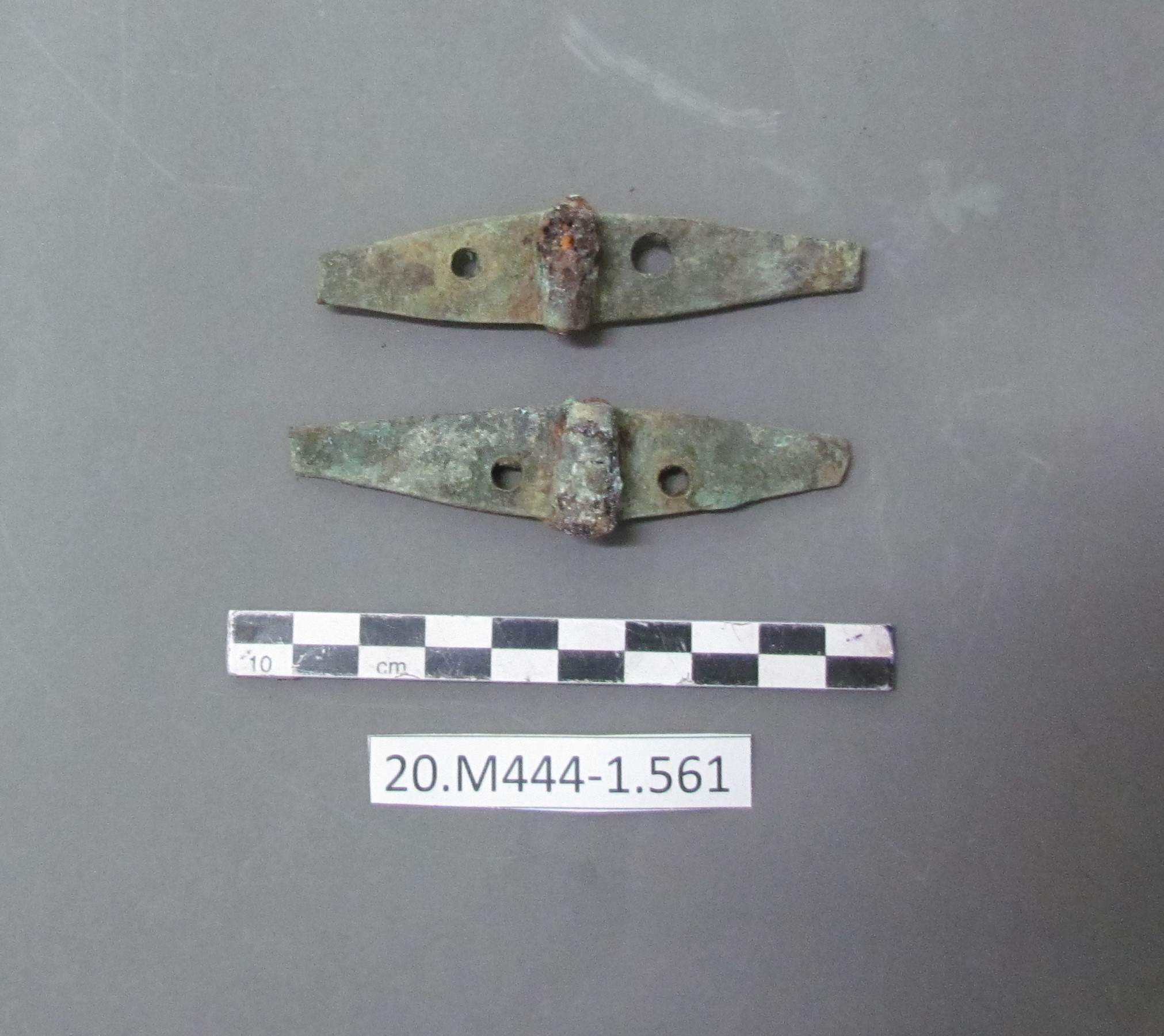 SINGOLO OGGETTO/ cerniera, SECOLI/ I