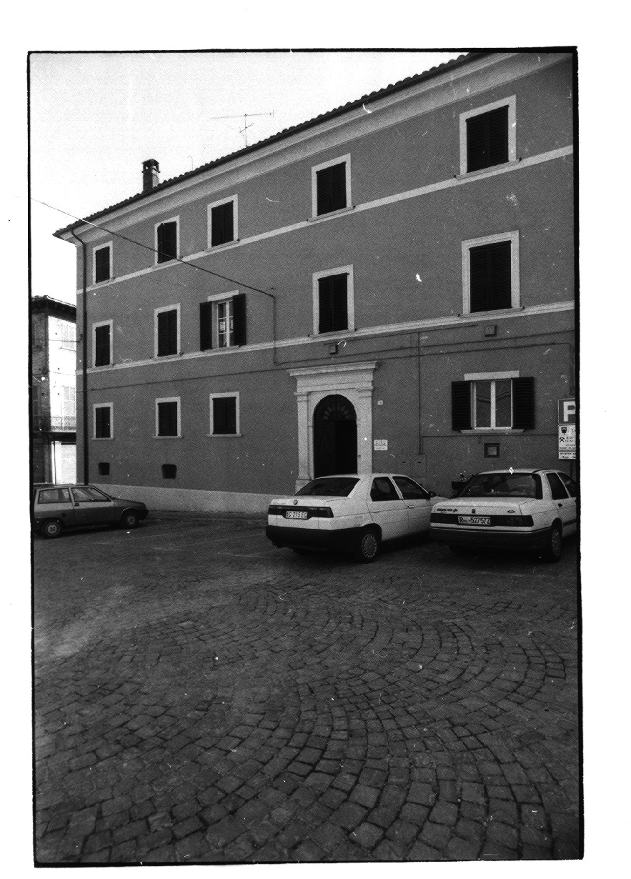 Palazzo Baffi Scoppa (palazzo, gentilizio) - Pergola (PU) 