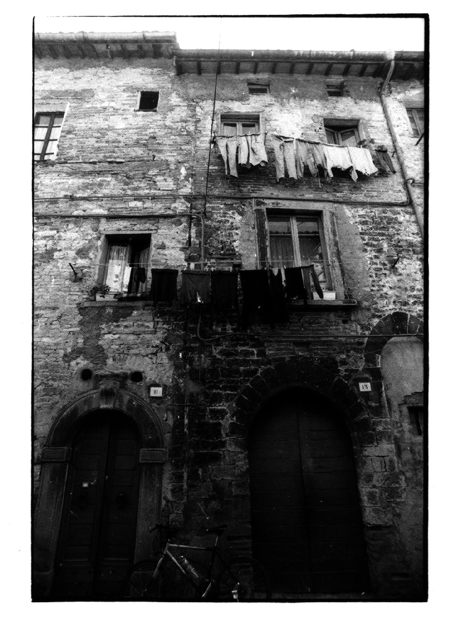 Casa Pieroni (casa a schiera) - Pergola (PU) 