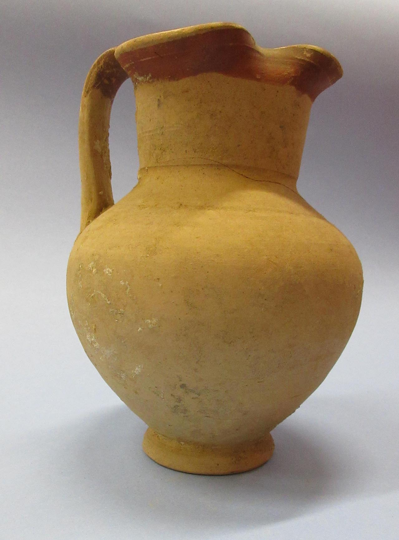 SINGOLO OGGETTO/ oinochoe, IV-III a.C