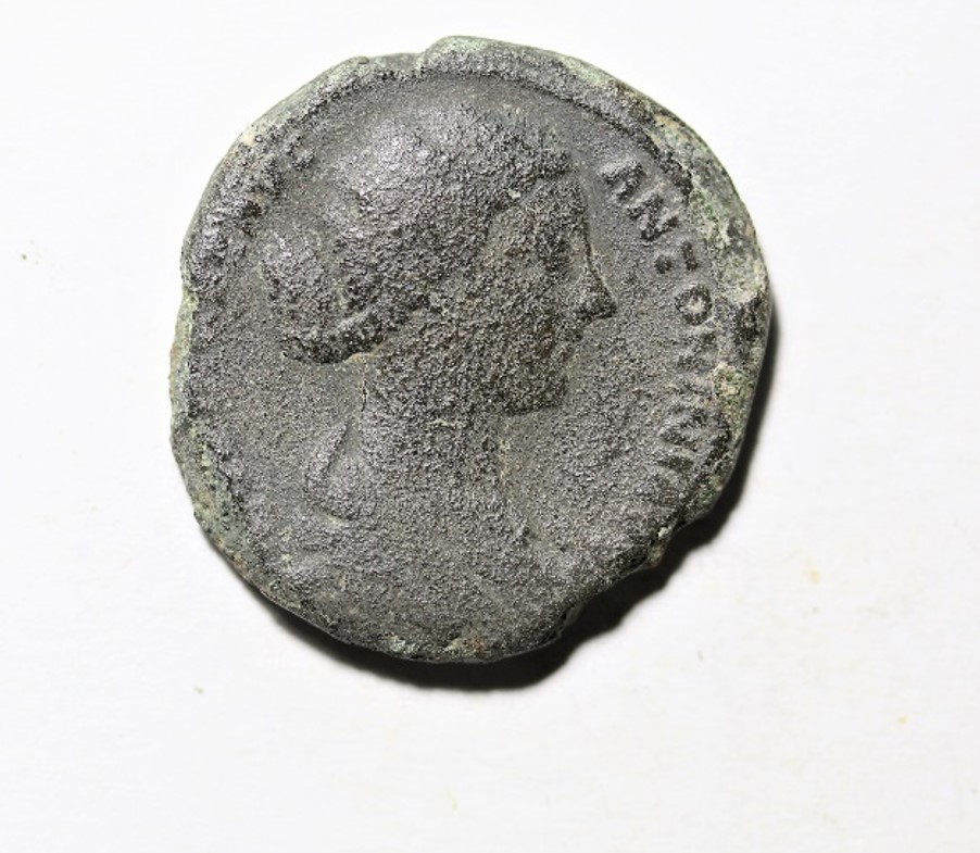 SINGOLO OGGETTO/ moneta, 105-140