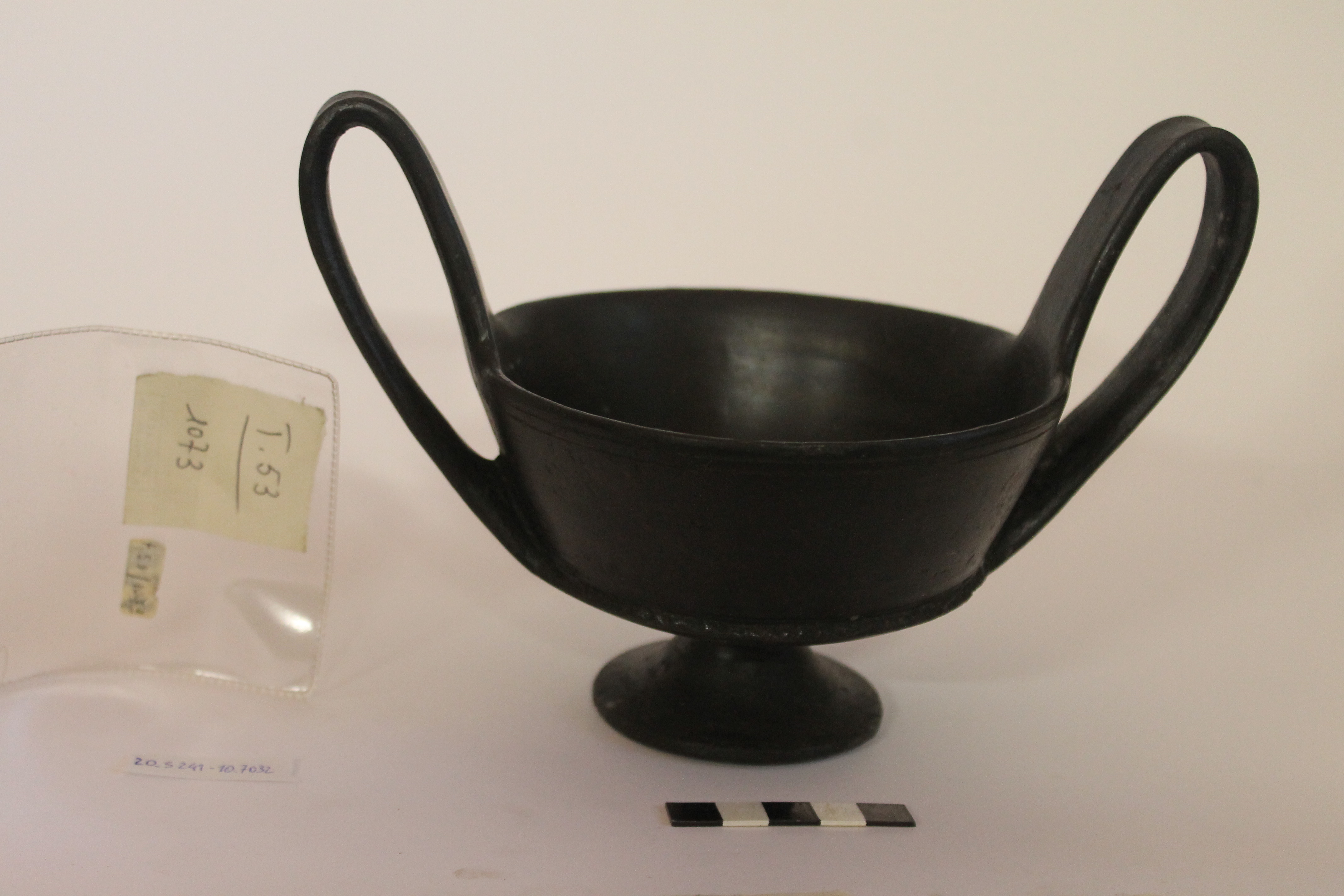 SINGOLO OGGETTO/ kantharos, SECOLI/ VI a.C