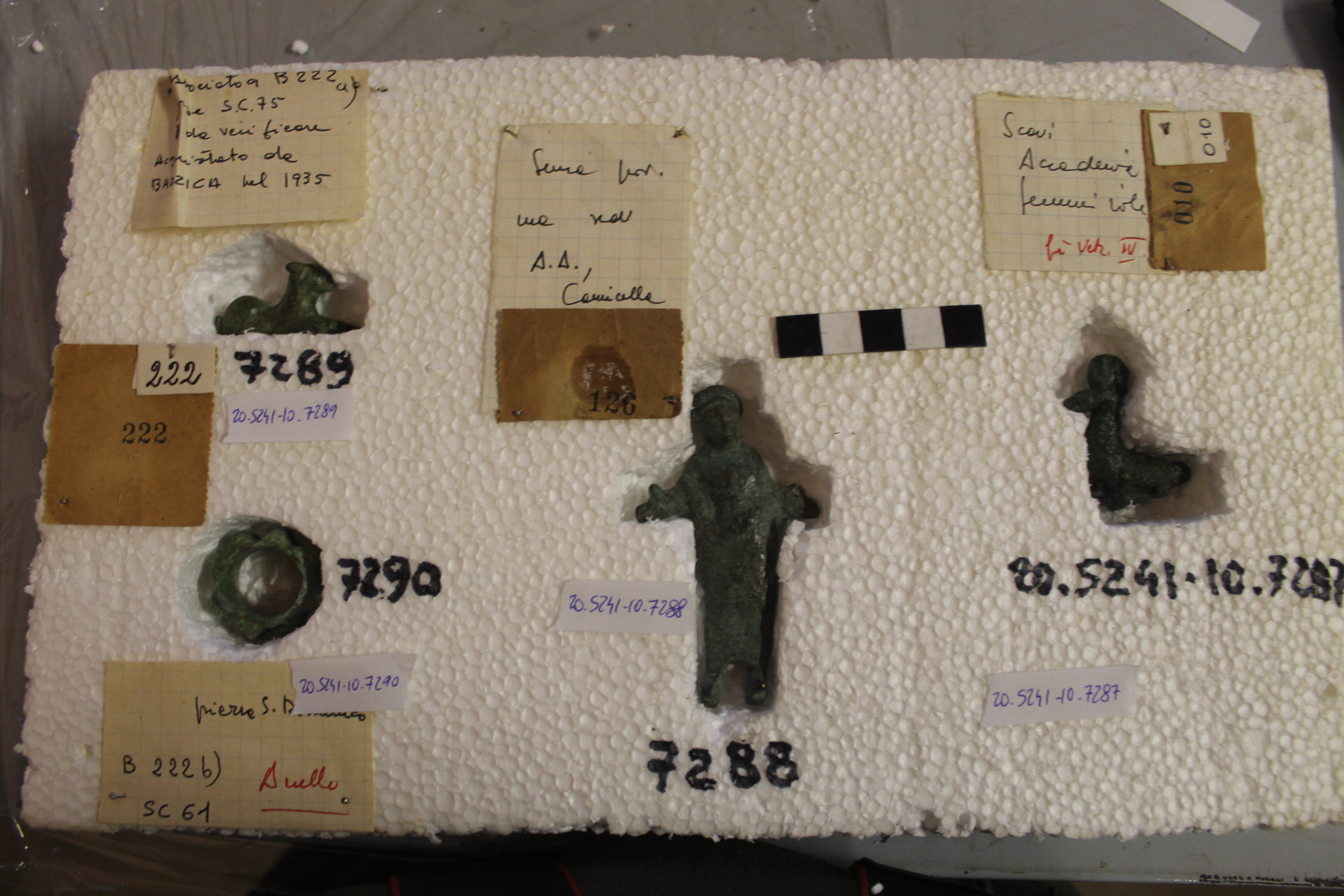 SINGOLO OGGETTO/ statua, SECOLI/ V a.C