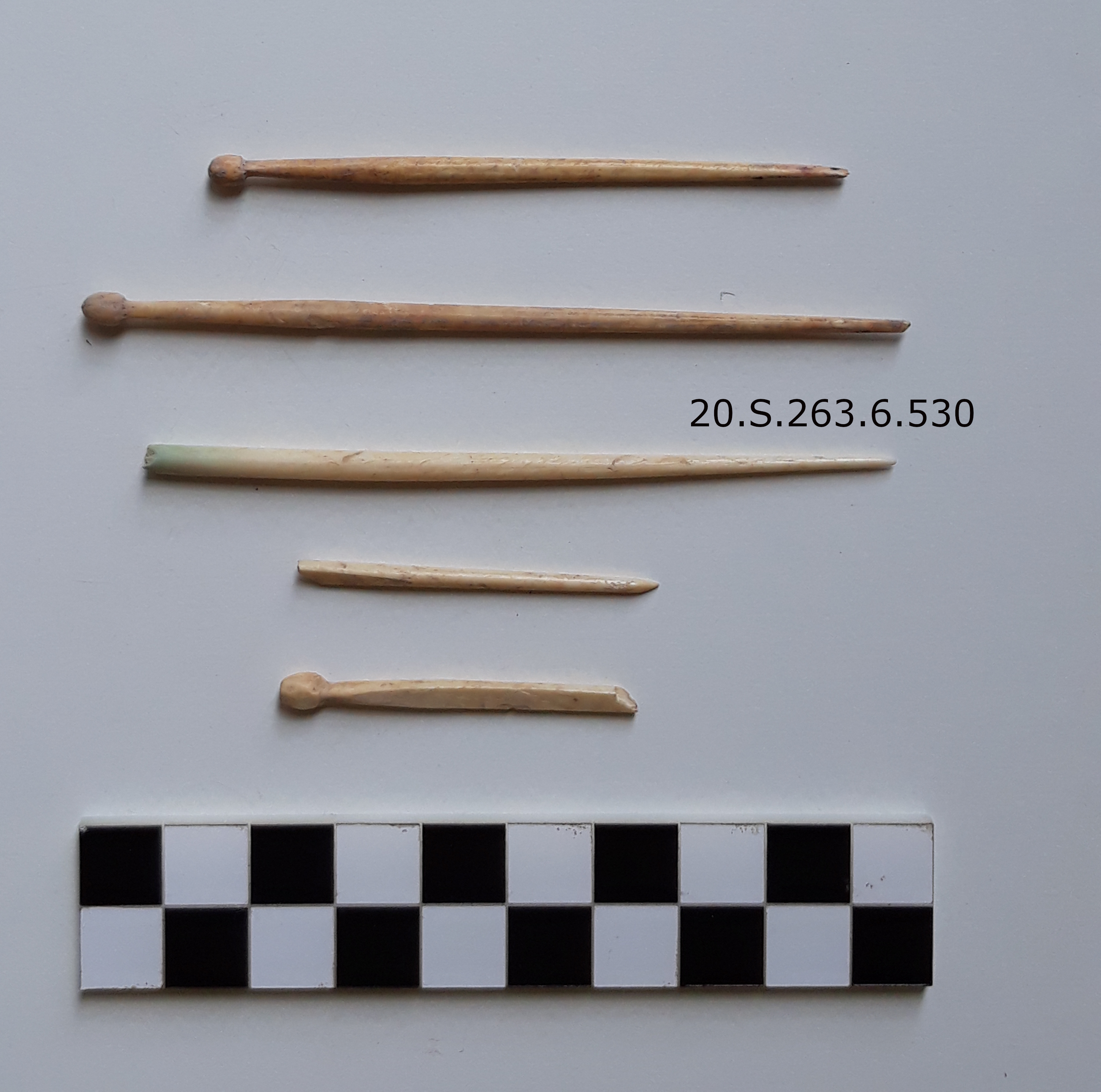 SINGOLO OGGETTO/ ago, PERIODIZZAZIONI/ Storia/ Eta' antica/ Eta' romana/ Eta' romana imperiale