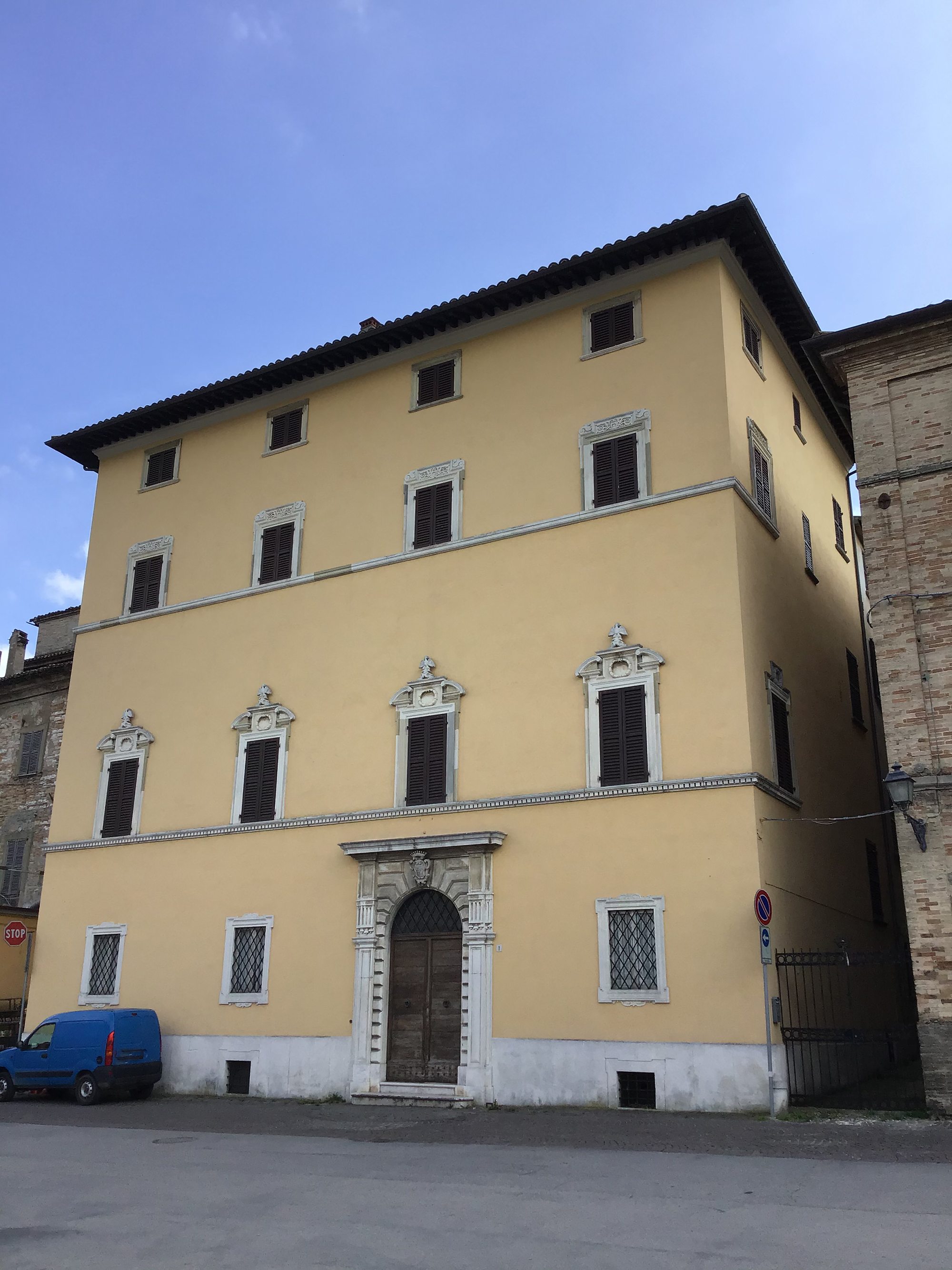 Palazzo Giannini (palazzo, gentilizio) - Pergola (PU) 