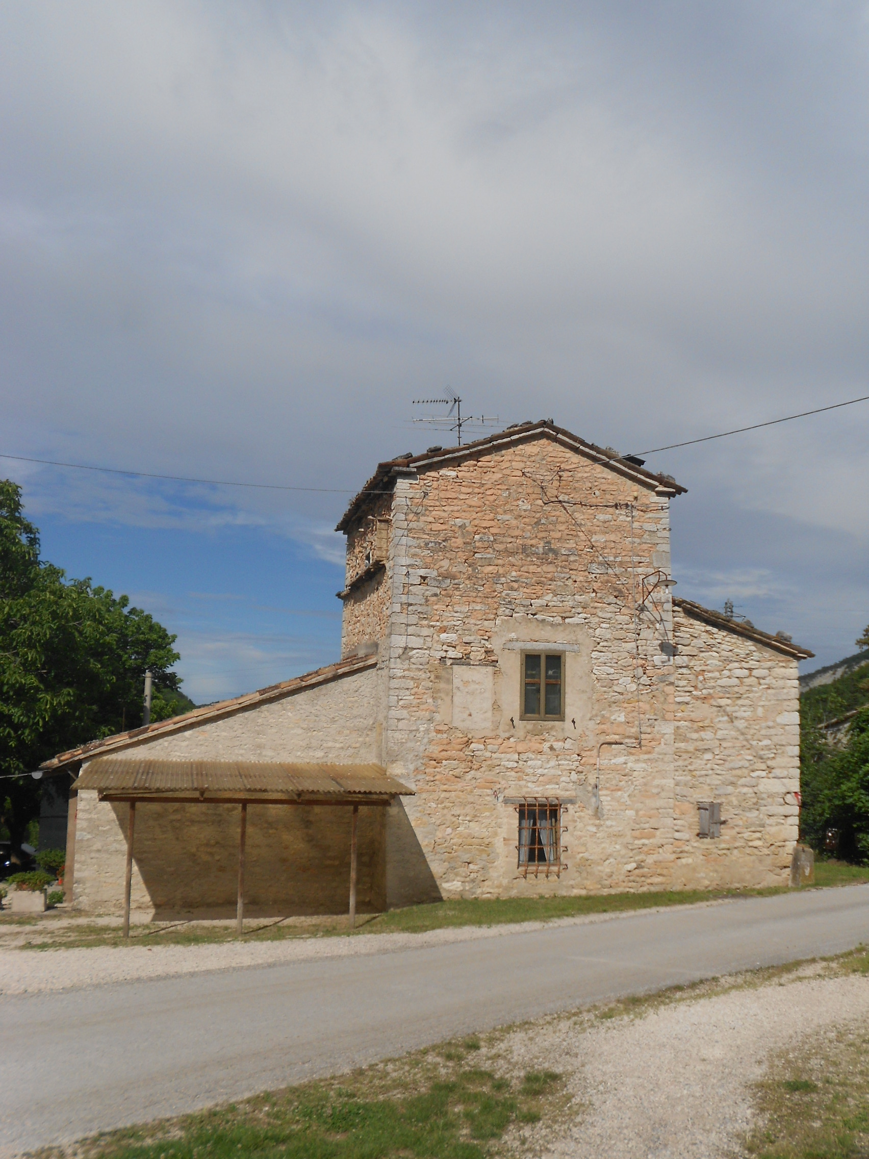 Casa torre a S. Anna (casa-torre) - Fossombrone (PU) 