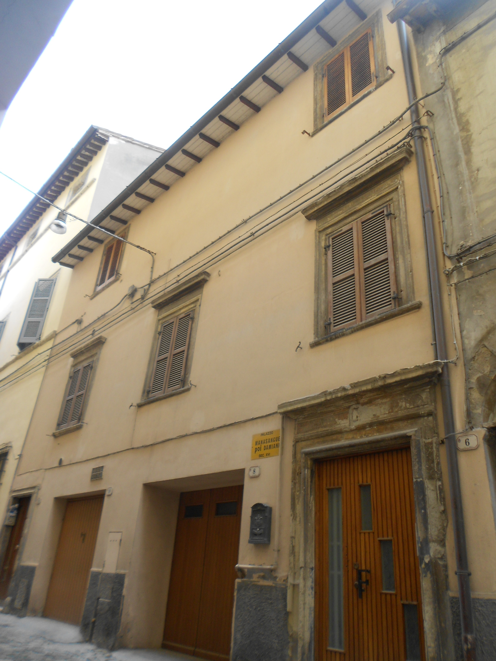 Palazzo Damiani (palazzo) - Fossombrone (PU)  (XVI)