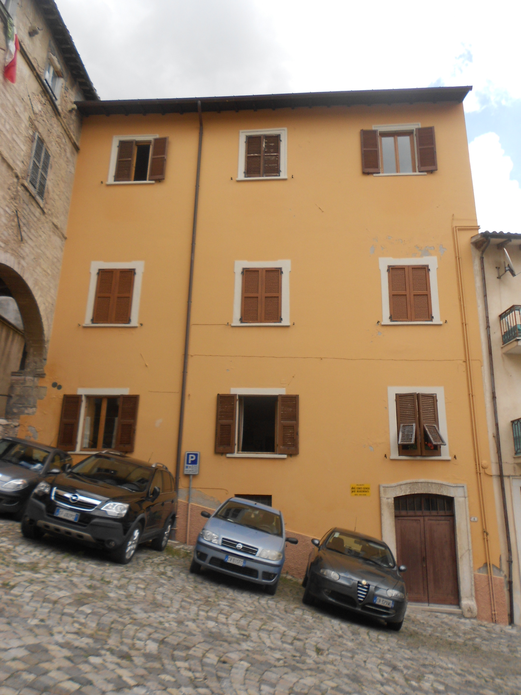 Palazzo Maremonti (palazzo, gentilizio) - Fossombrone (PU)  (XVII)