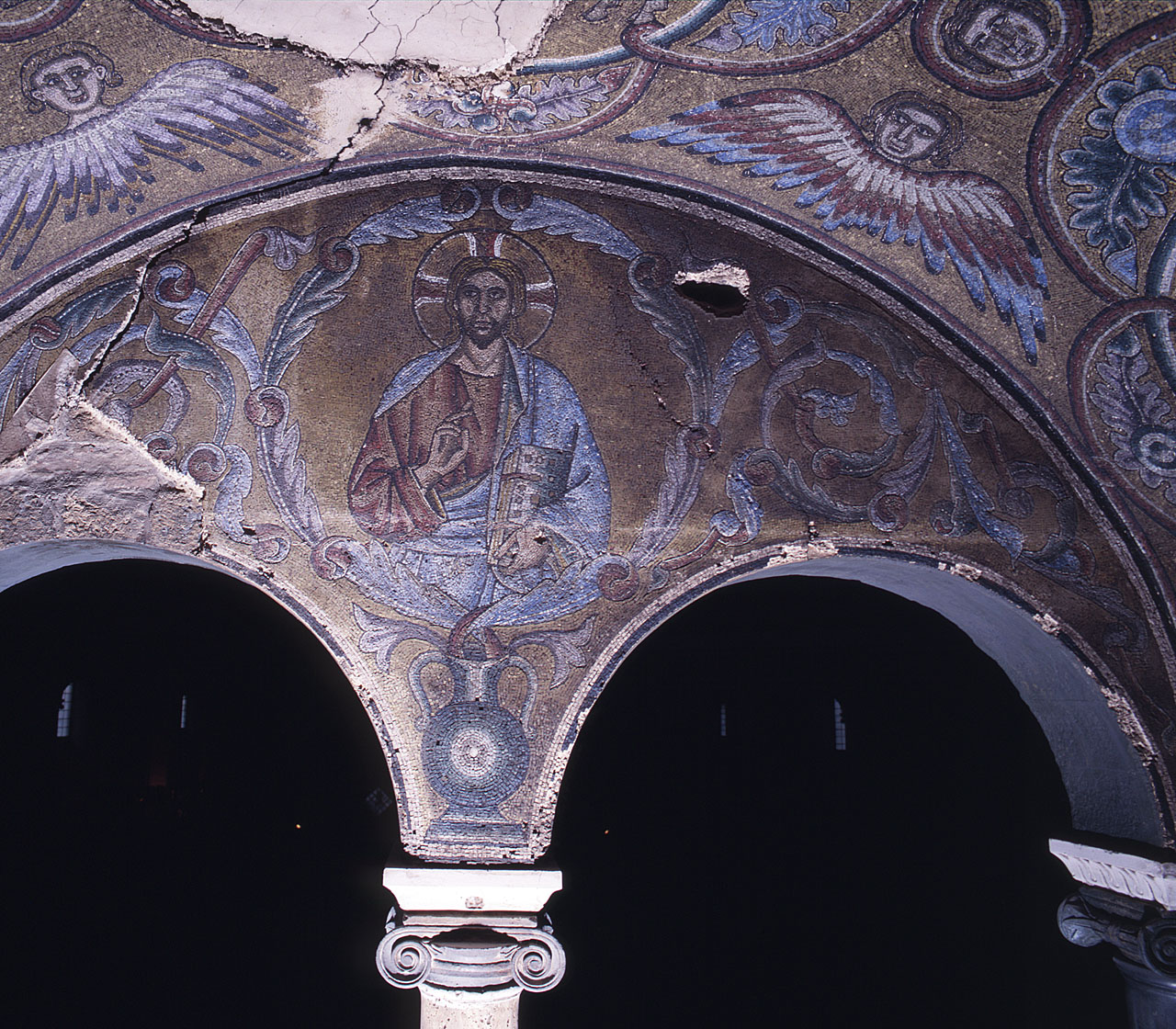 Cristo benedicente (decorazione musiva) - bottega fiorentina (sec. XIV)