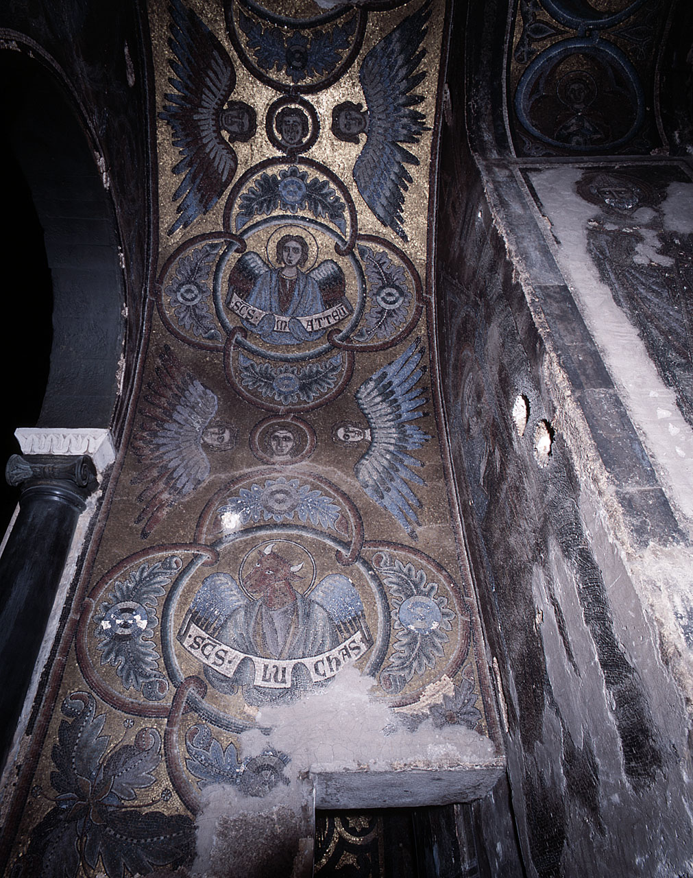 simboli antropomorfi degli Evangelisti (decorazione musiva) - bottega fiorentina (sec. XIV)