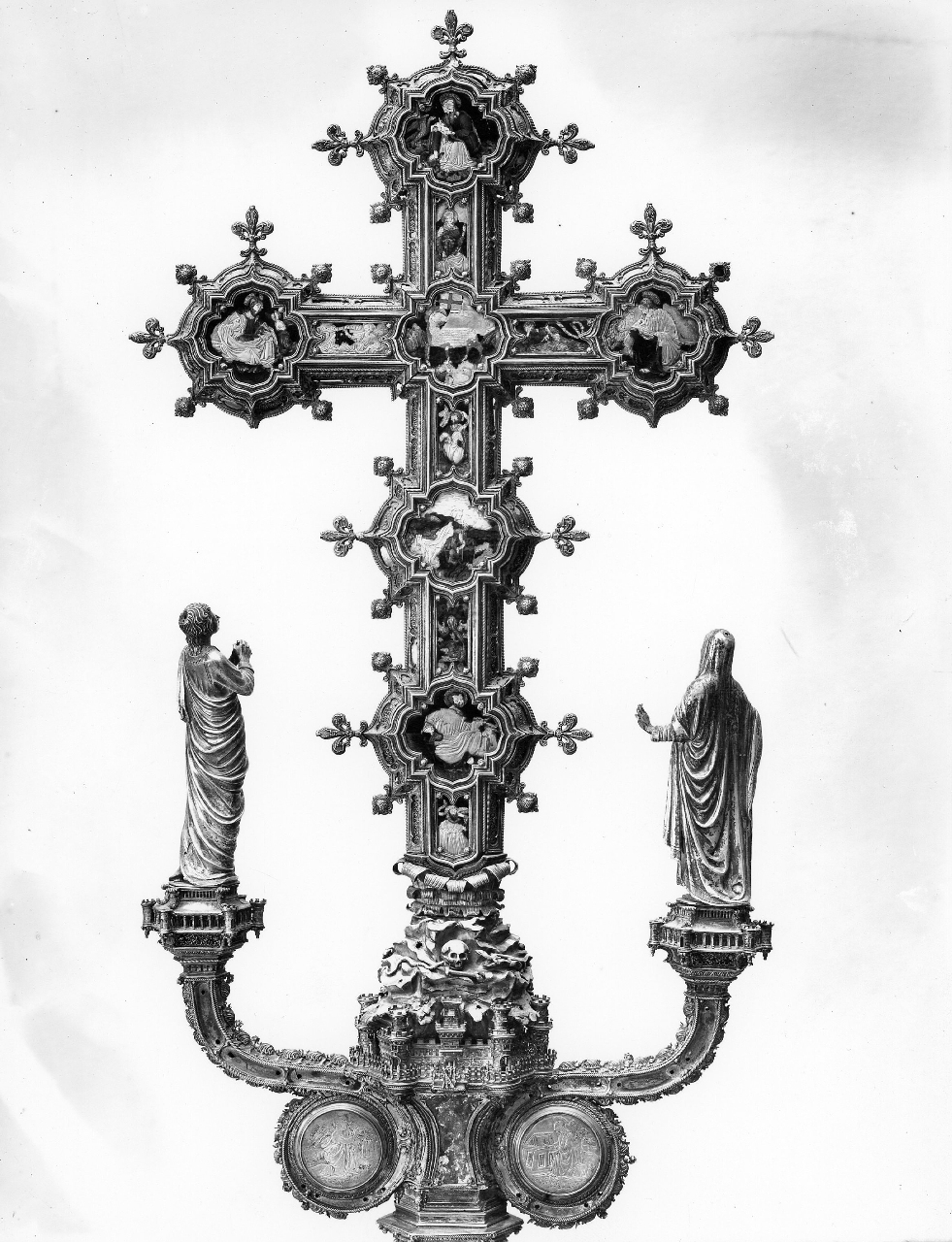 motivi decorativi vegetale (croce d'altare) di Betti Betto (terzo quarto sec. XV)