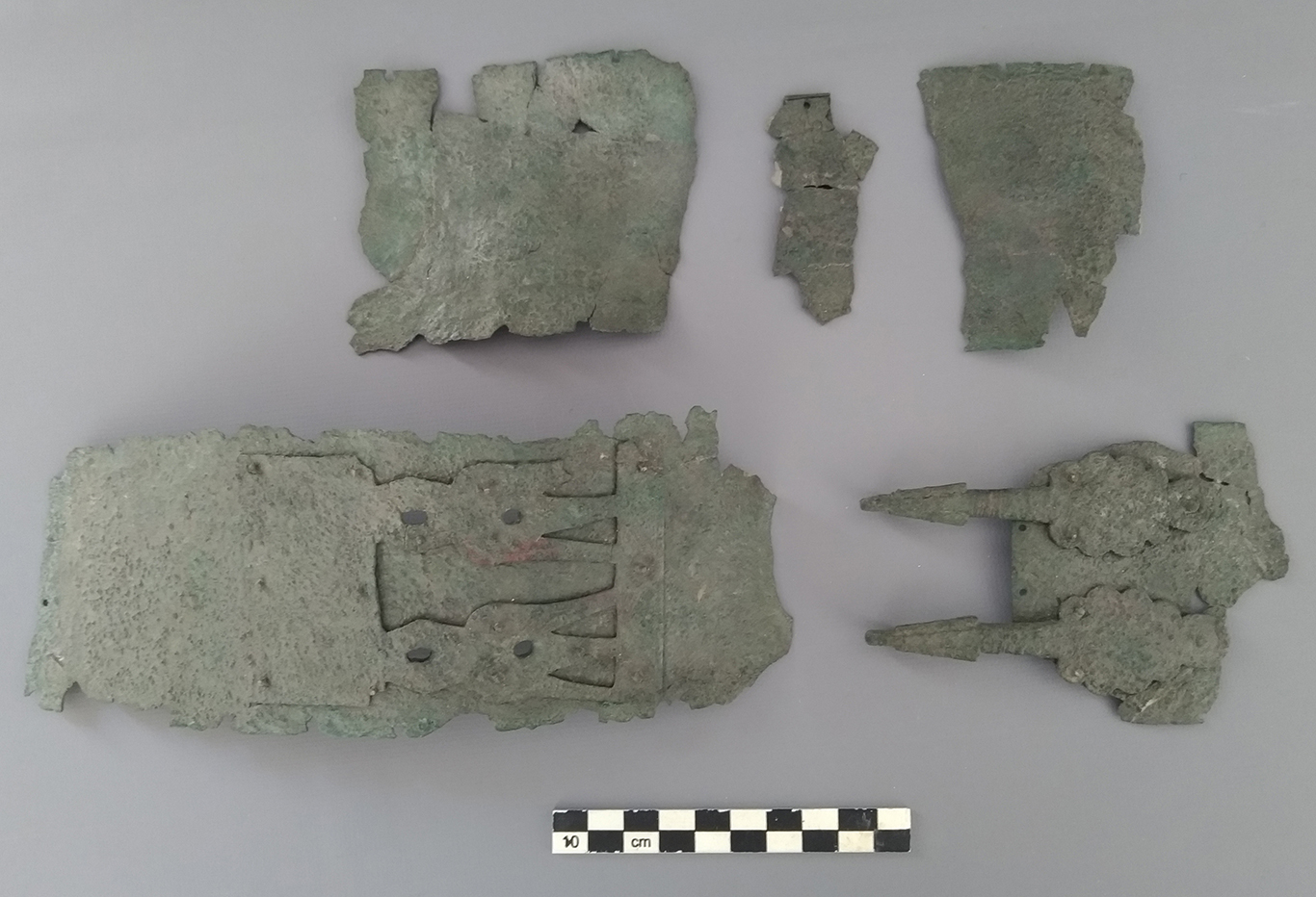 SINGOLO OGGETTO, SECOLI/ IV a.C