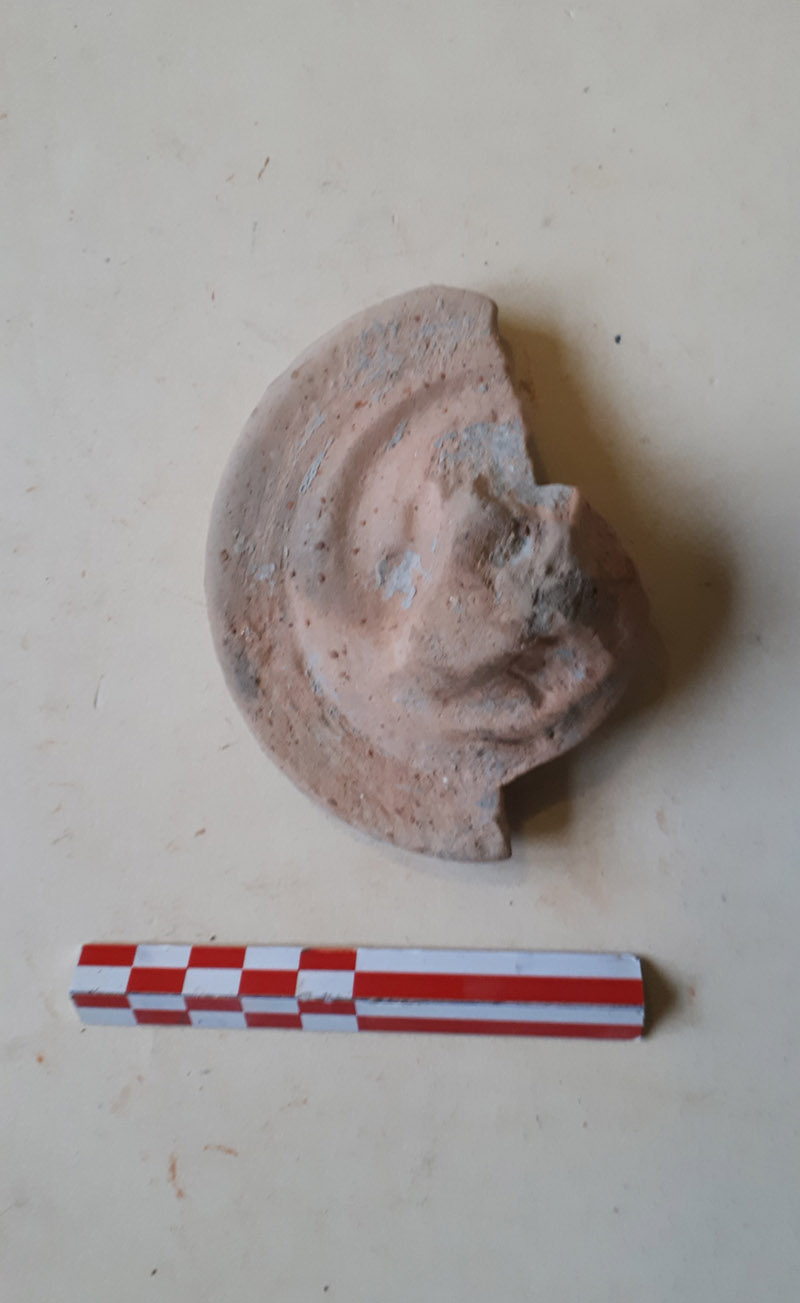 SINGOLO OGGETTO/ coperchio, PERIODIZZAZIONI/ Storia/ Eta' antica/ Eta' romana