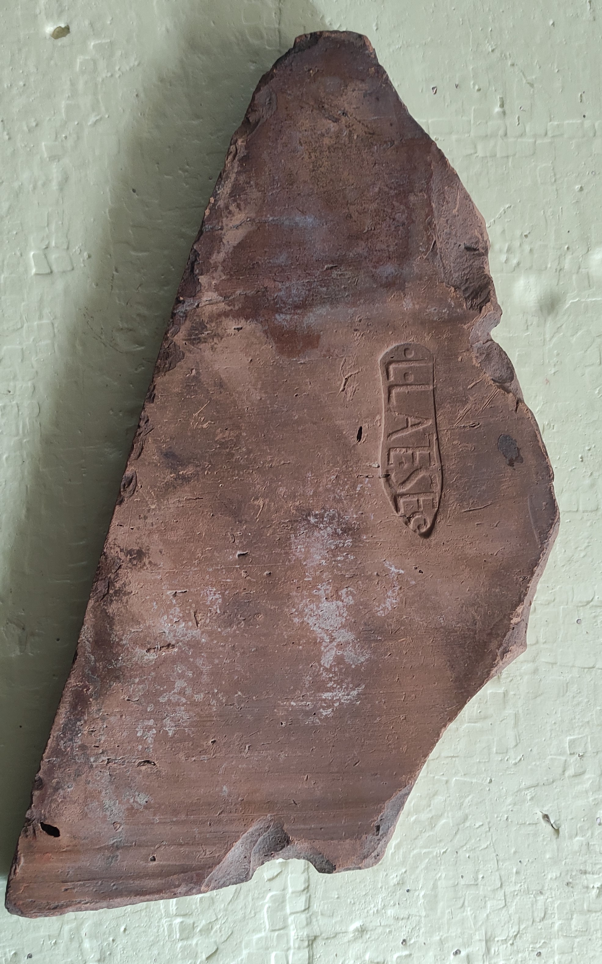 SINGOLO OGGETTO/ tegola, PERIODIZZAZIONI/ Storia/ Eta' antica/ Eta' romana/ Eta' romana imperiale