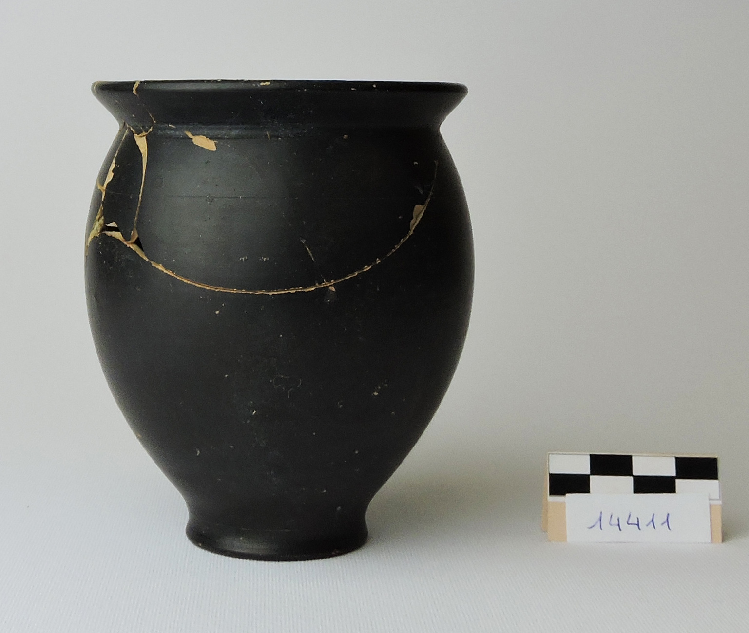 bicchiere, Morel 7222d2 - bottega volterrana (sec. II a.C)