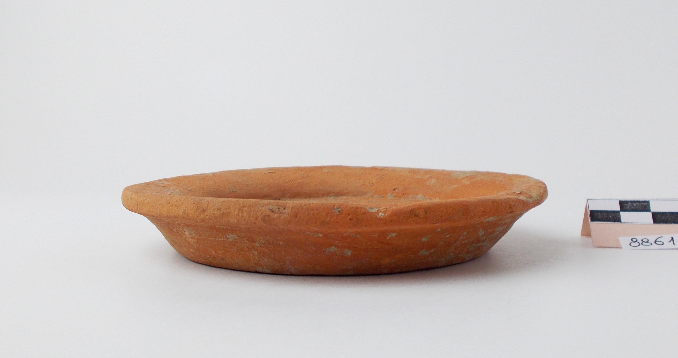 piatto - produzione etrusco-padana (primo quarto sec. V a.C)