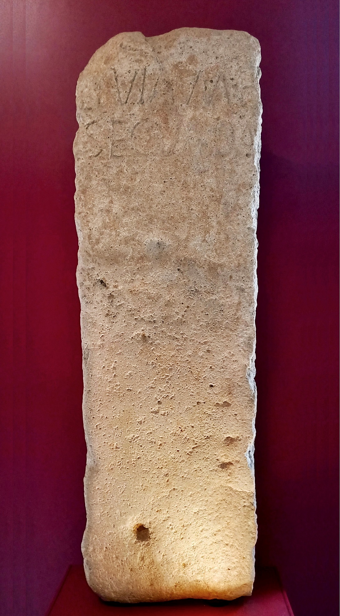 stele, (Iscrizione funeraria) Livia M.f. Secunda - bottega lapidaria adriese (sec. I a.C)